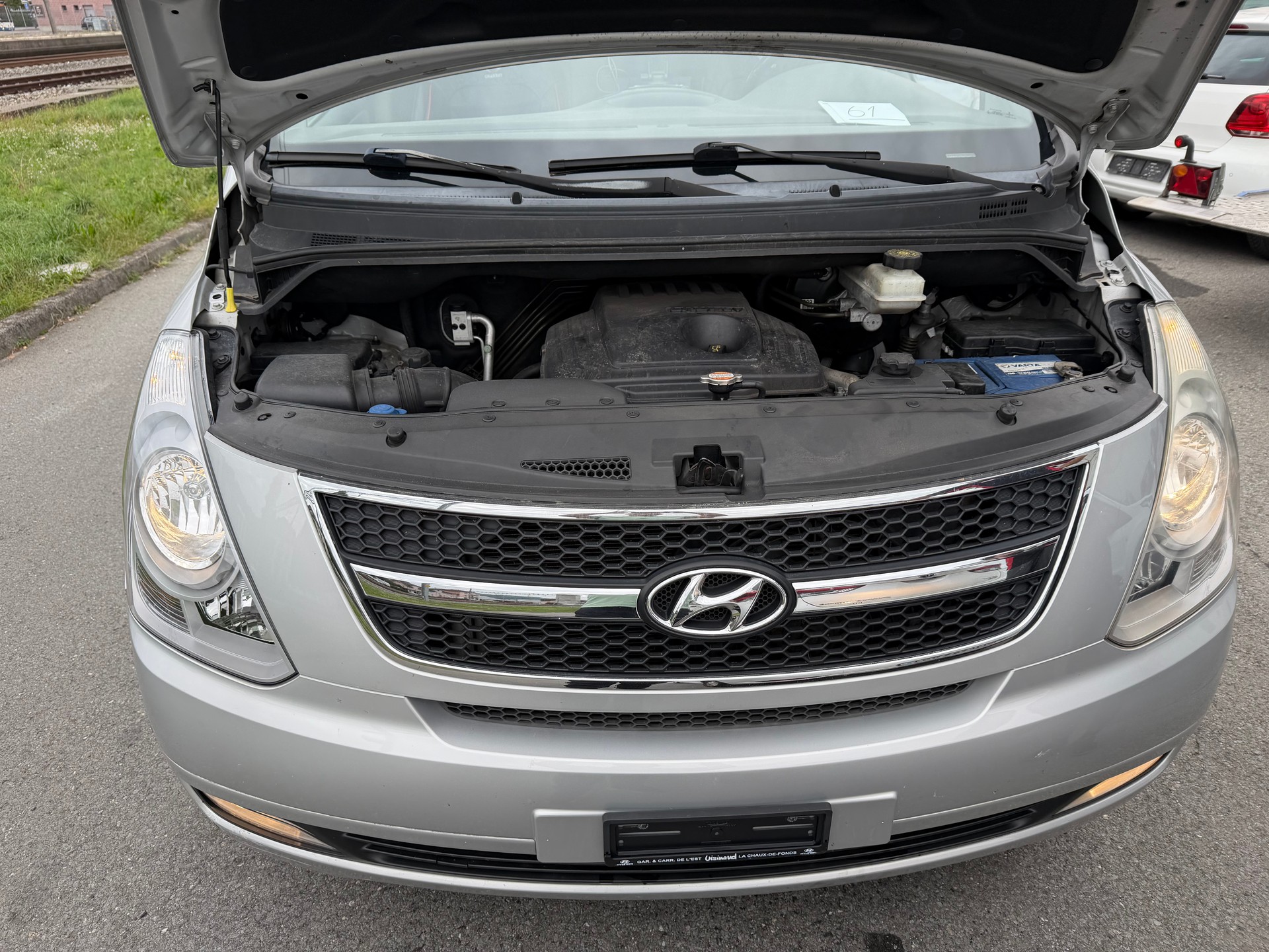 HYUNDAI H-1 People 2.5 CRDi-image-12