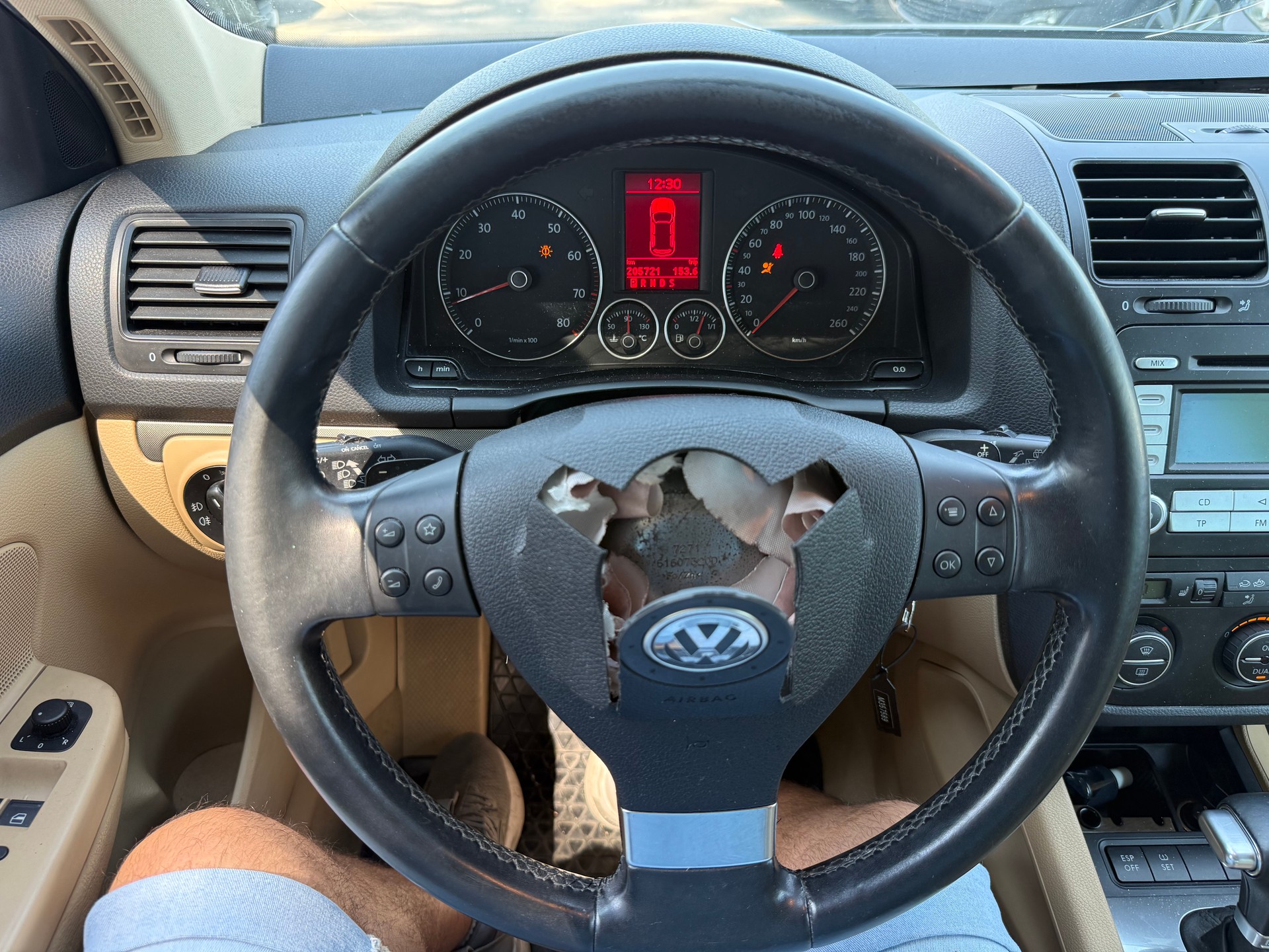VW Golf Variant 1.4 TSI Comfortline DSG-image-10