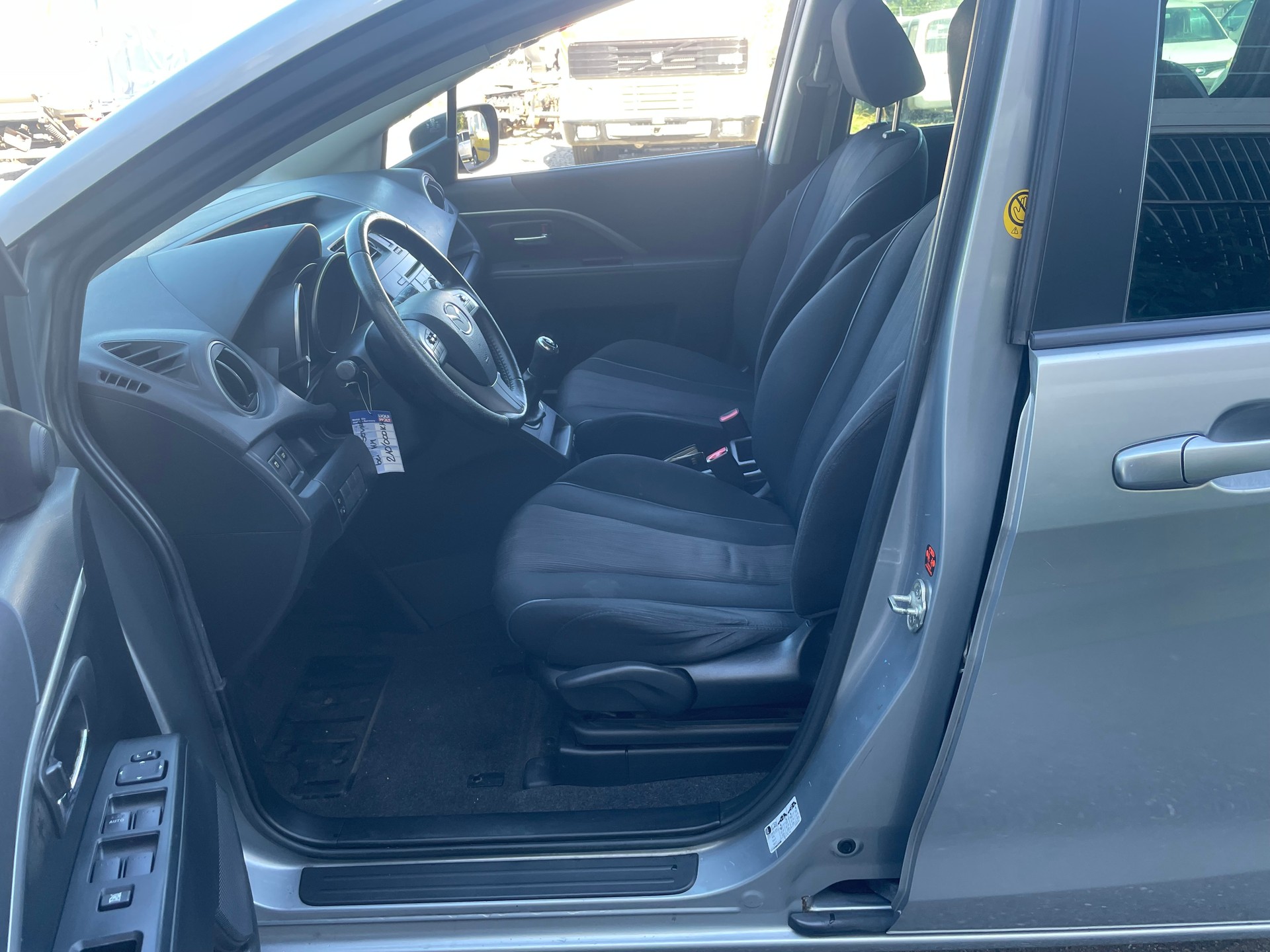 MAZDA 5 2.0 16V Exclusive-image-8