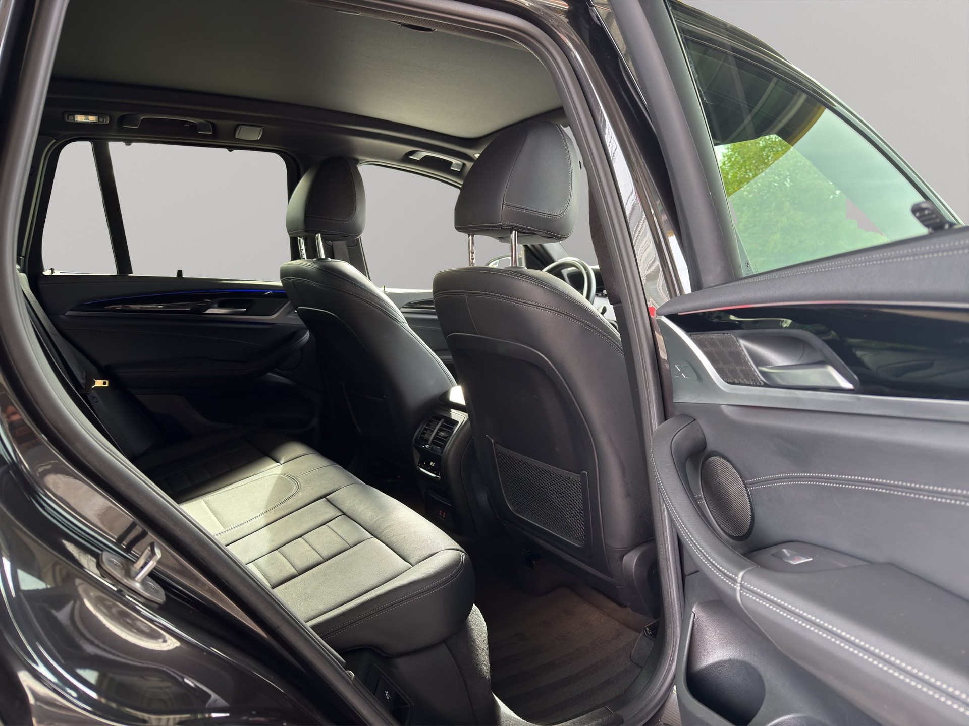 BMW X3 xDrive 48V M40d M Sport Edition Steptronic-image-10