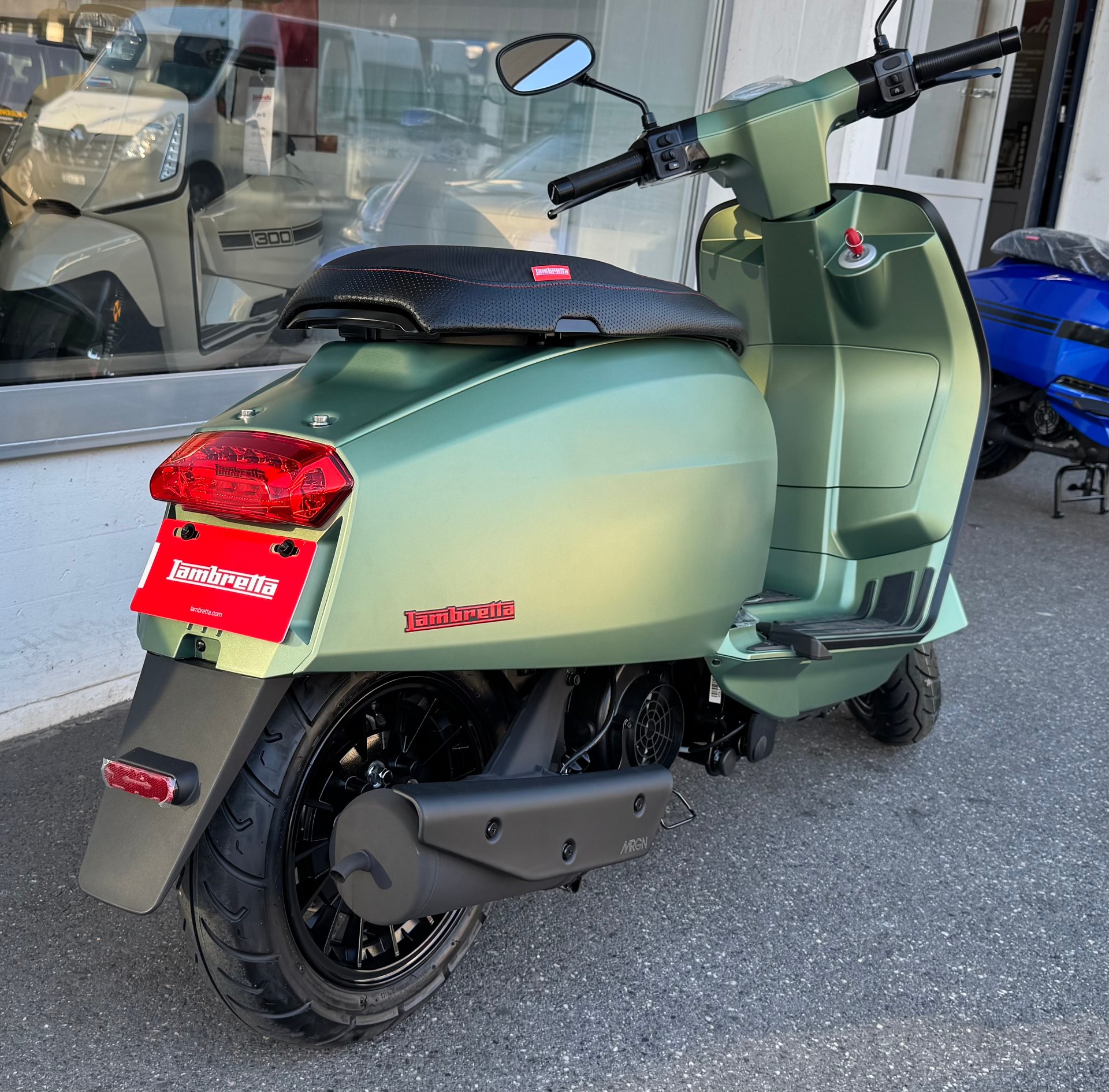 LAMBRETTA V 125 Special Flex Fender-showroom-element-3
