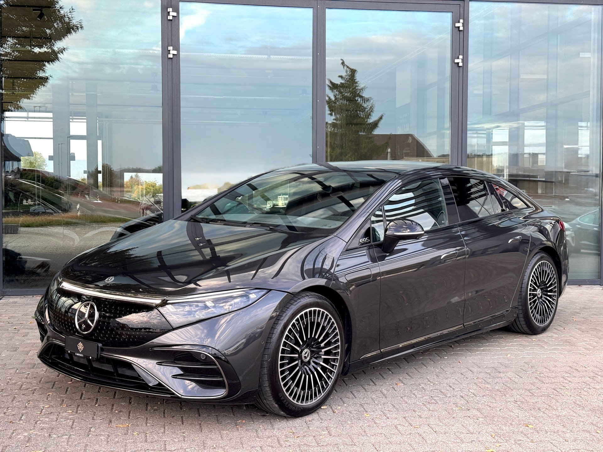 MERCEDES-BENZ EQS 450+ AMG Line-image-2
