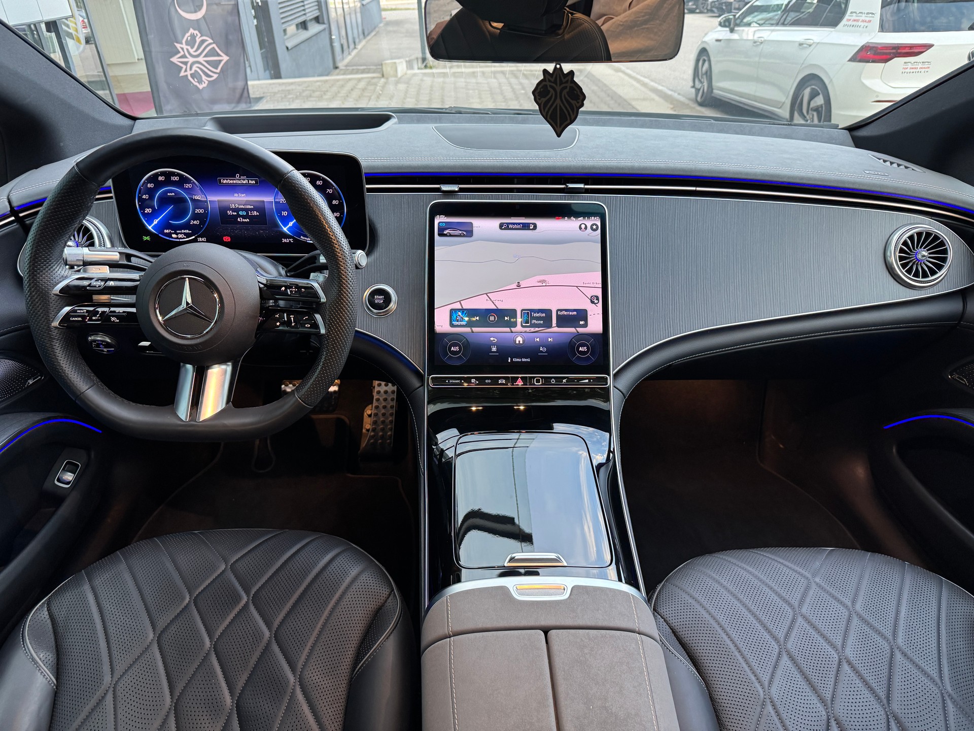 MERCEDES-BENZ EQS 450+ AMG Line-image-7