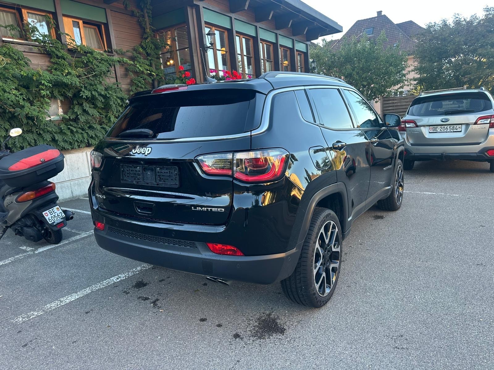 JEEP Compass 2.0CRD Limited AWD 9ATX-image-3