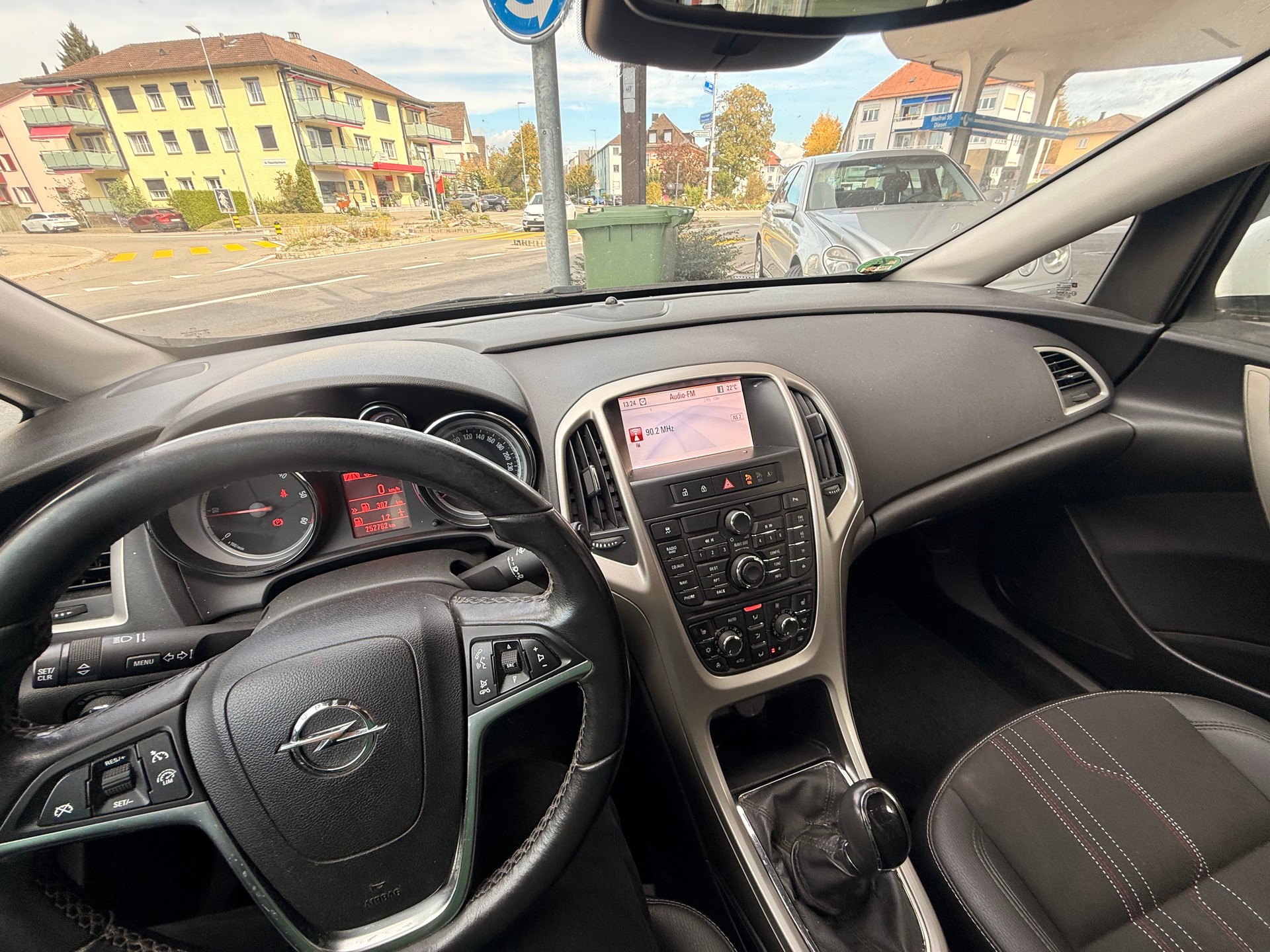 OPEL Astra SportsTourer 2.0 CDTi Sport-image-6