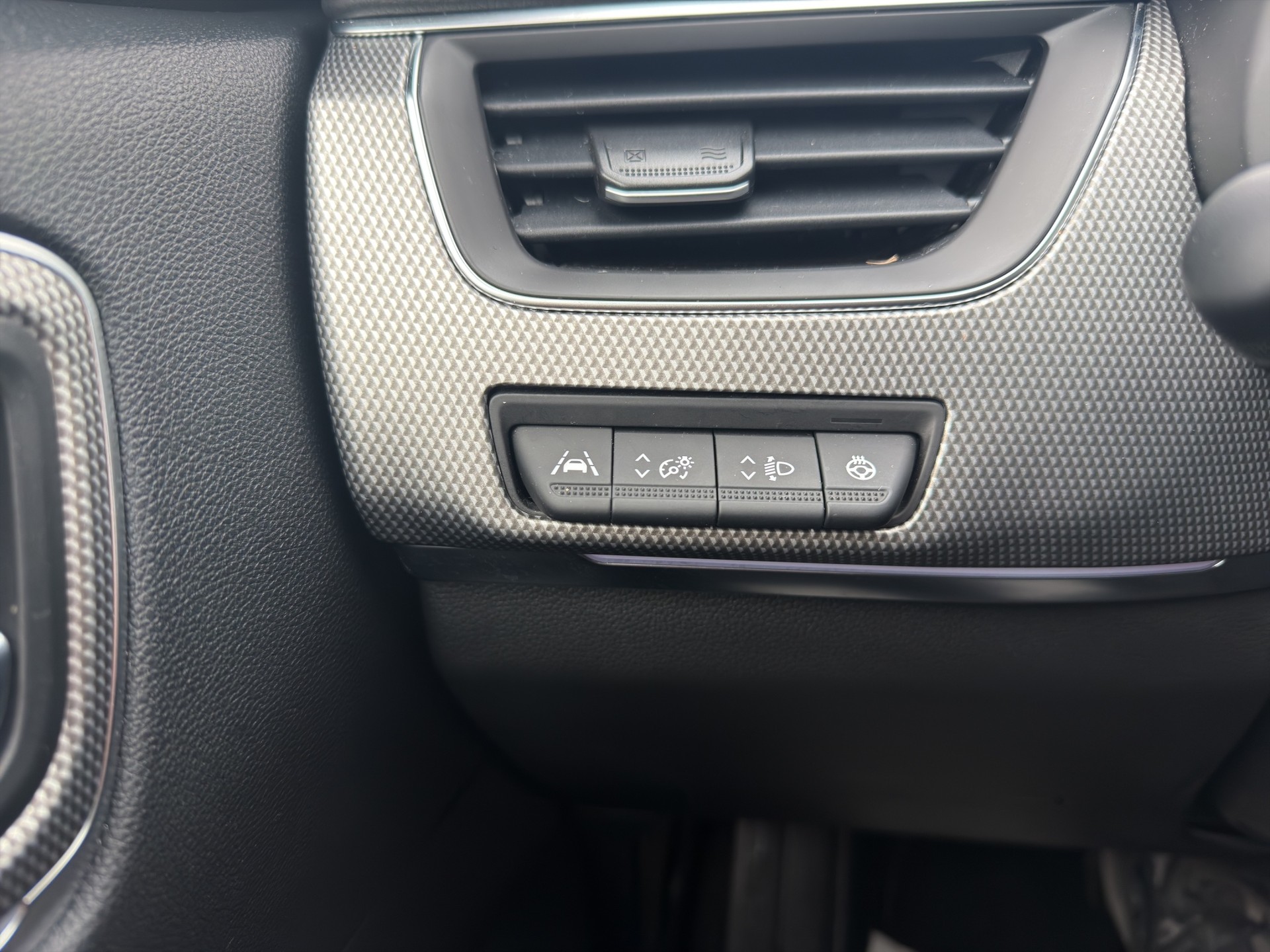 RENAULT Arkana 1.6 E-Tech Intens-image-15
