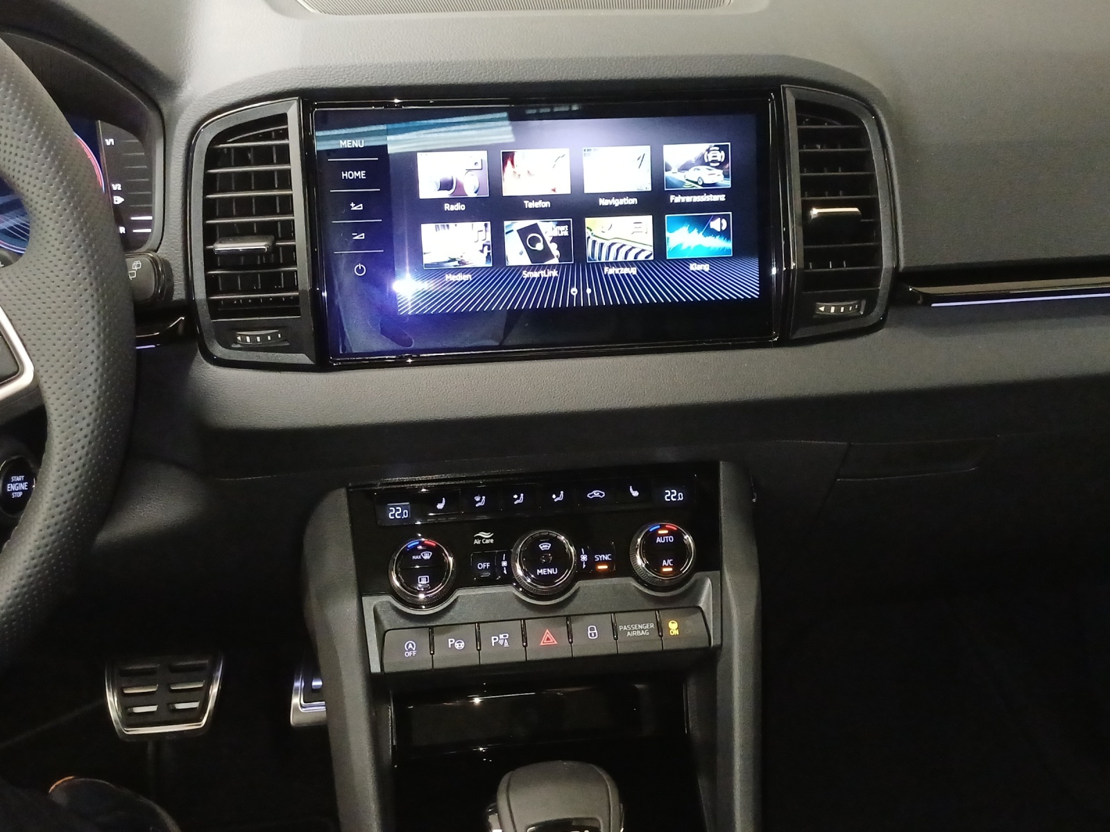 SKODA Karoq 2.0 TSI SportLine 4x4 DSG-image-10