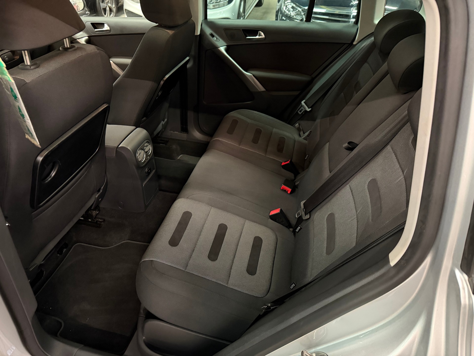 VW Tiguan 2.0 TSI Sport&Style Tiptronic-image-11