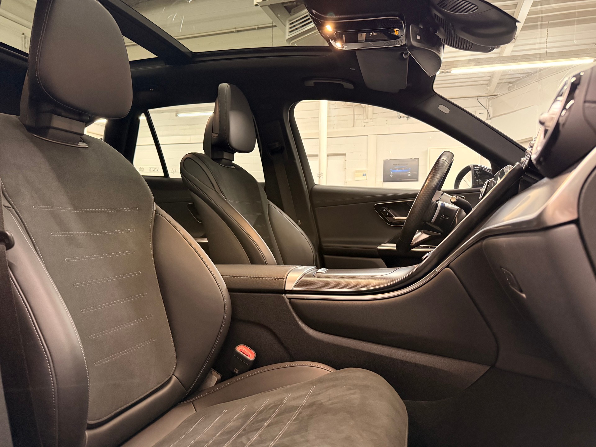 MERCEDES-BENZ GLC 200 4Matic 9G-Tronic-image-8