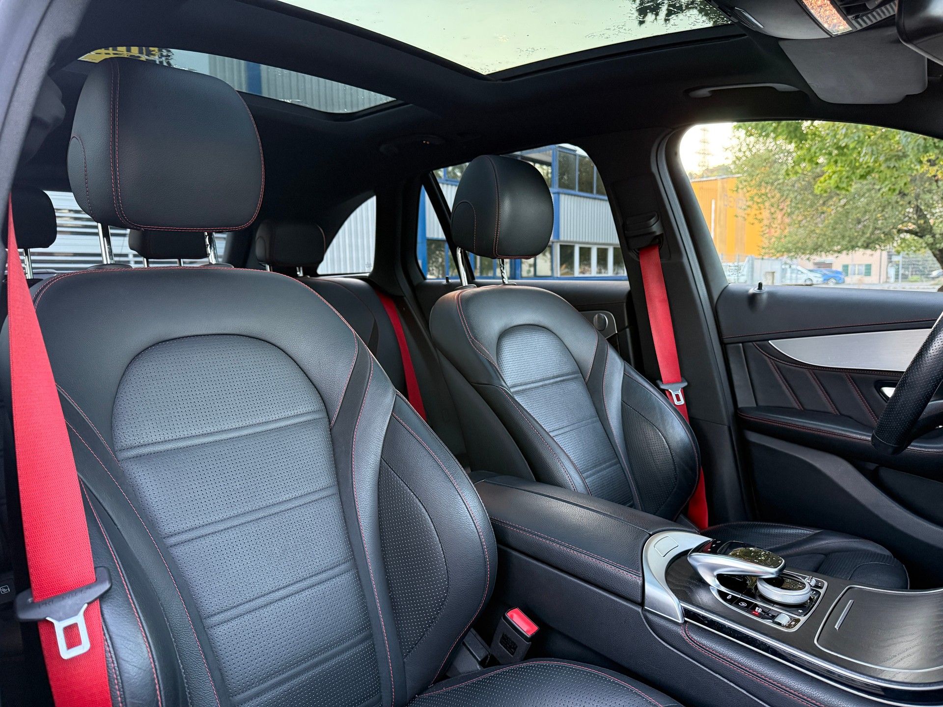 MERCEDES-BENZ GLC 43 AMG 4Matic 9G-Tronic-image-14