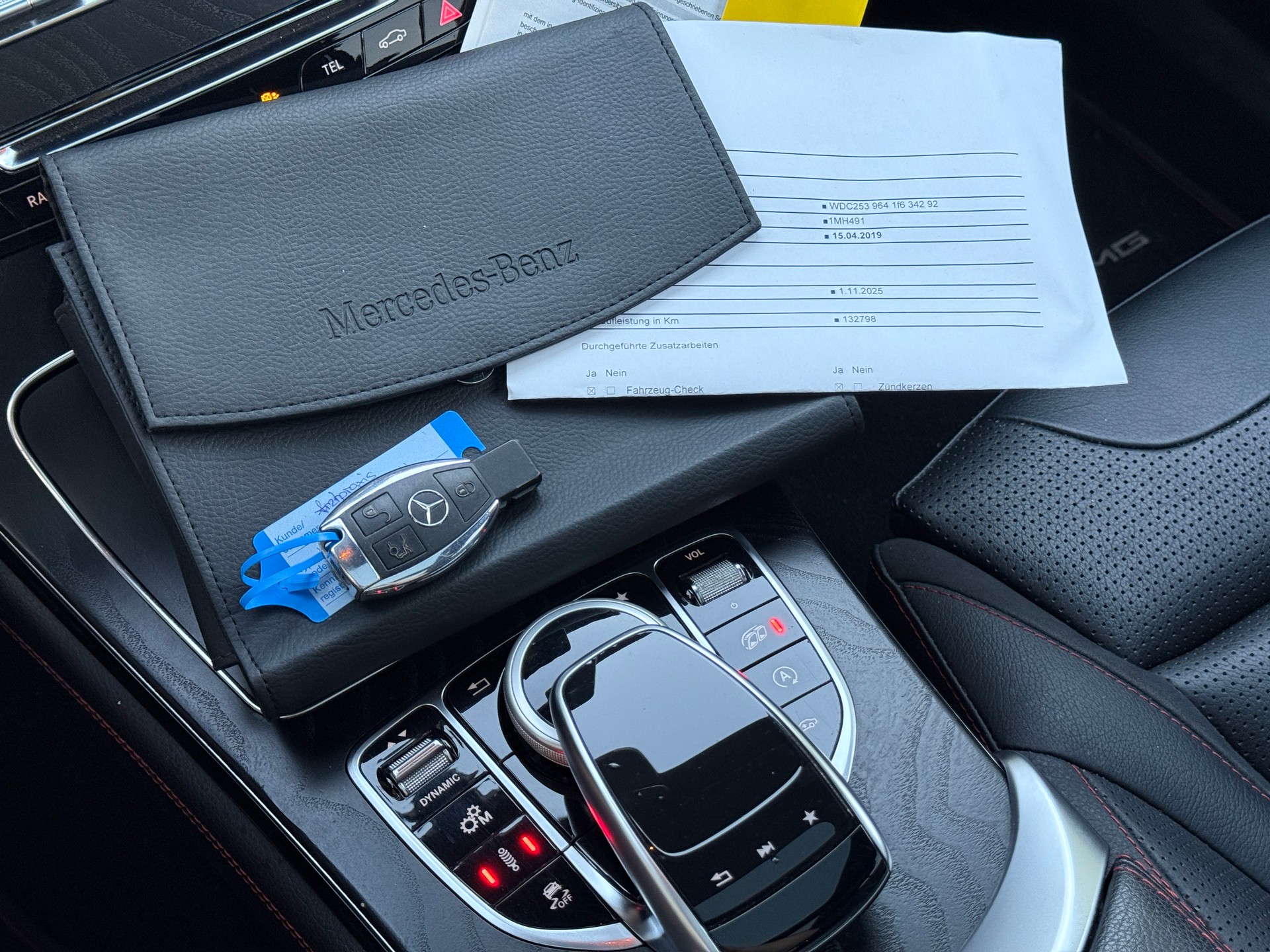 MERCEDES-BENZ GLC 43 AMG 4Matic 9G-Tronic-image-13