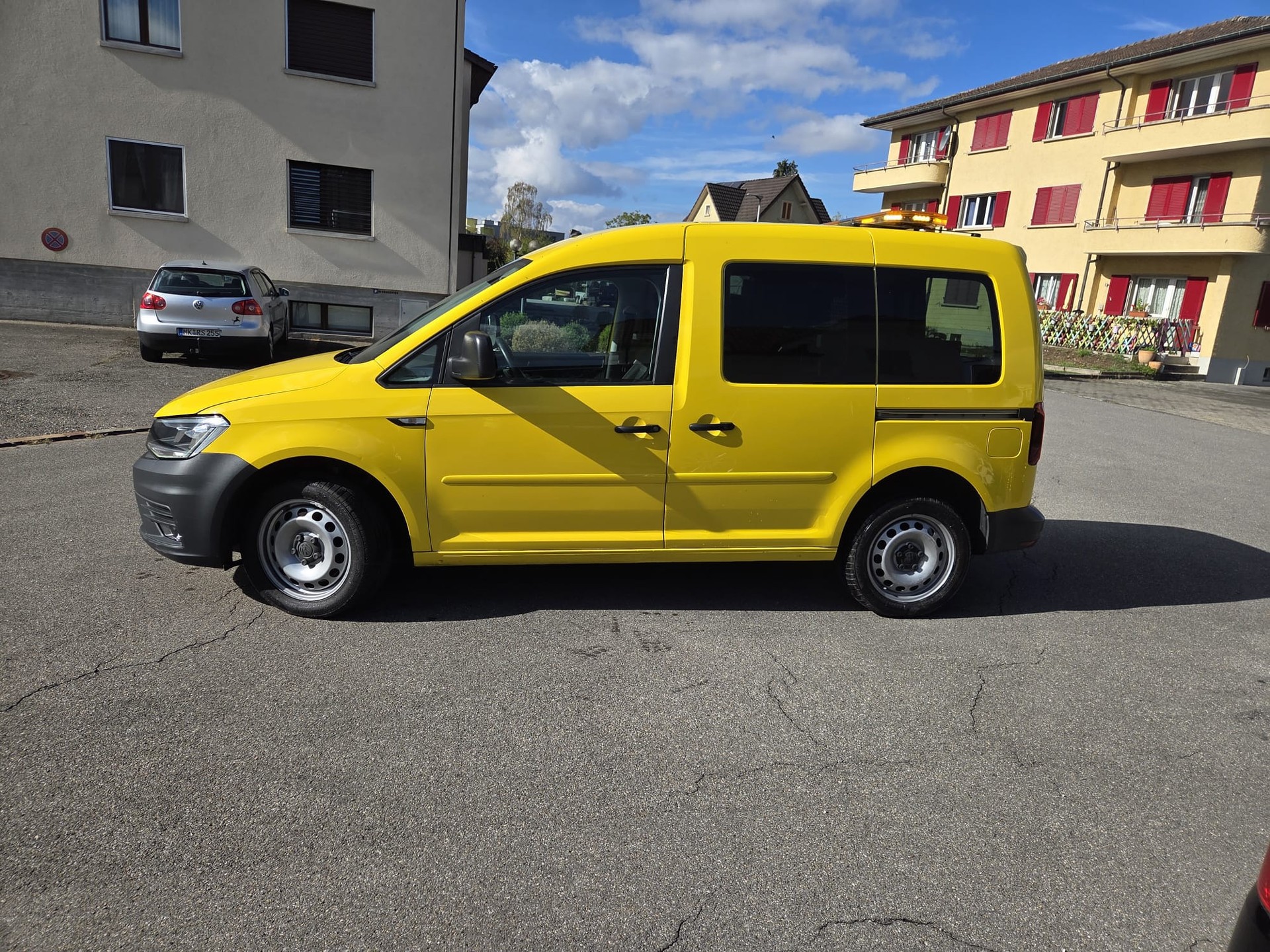 VW 2.0 TDI 150 BMT DSG 4motion-image-2