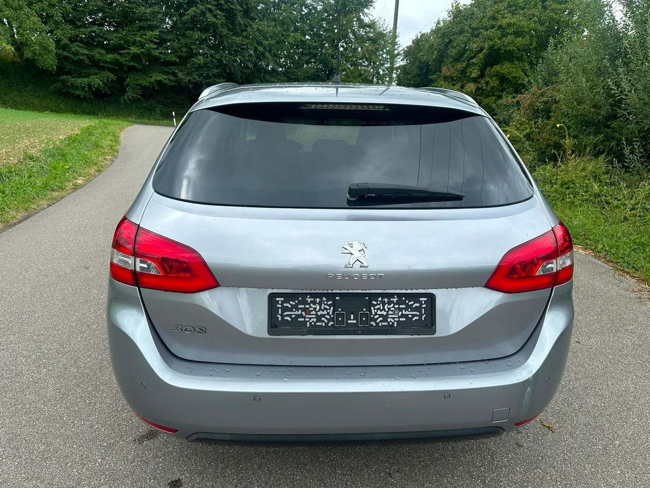 PEUGEOT 308 SW 1.2 THP Style-image-3