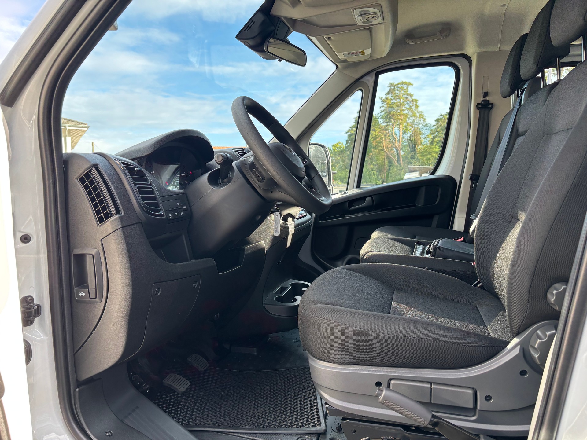 PEUGEOT Boxer 2.2 HDI 335 L2 Doppel Kabine-image-9