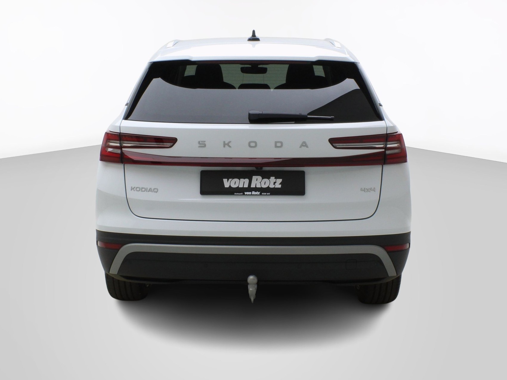 SKODA Kodiaq 2.0 TDI DSG Selection Suite 4WD-image-3