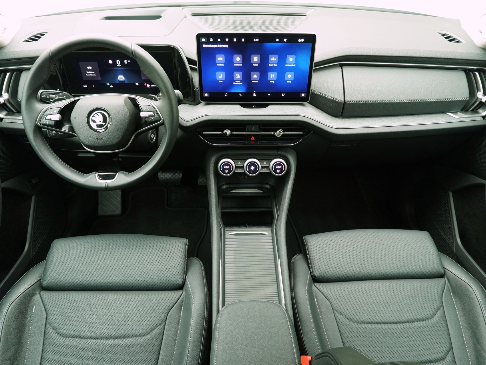 SKODA Kodiaq 2.0 TDI DSG Selection Suite 4WD-image-15