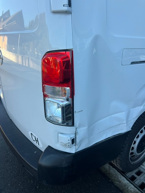 OPEL Vivaro Cargo 1.5 D s/s M Basis XL L3-image-9