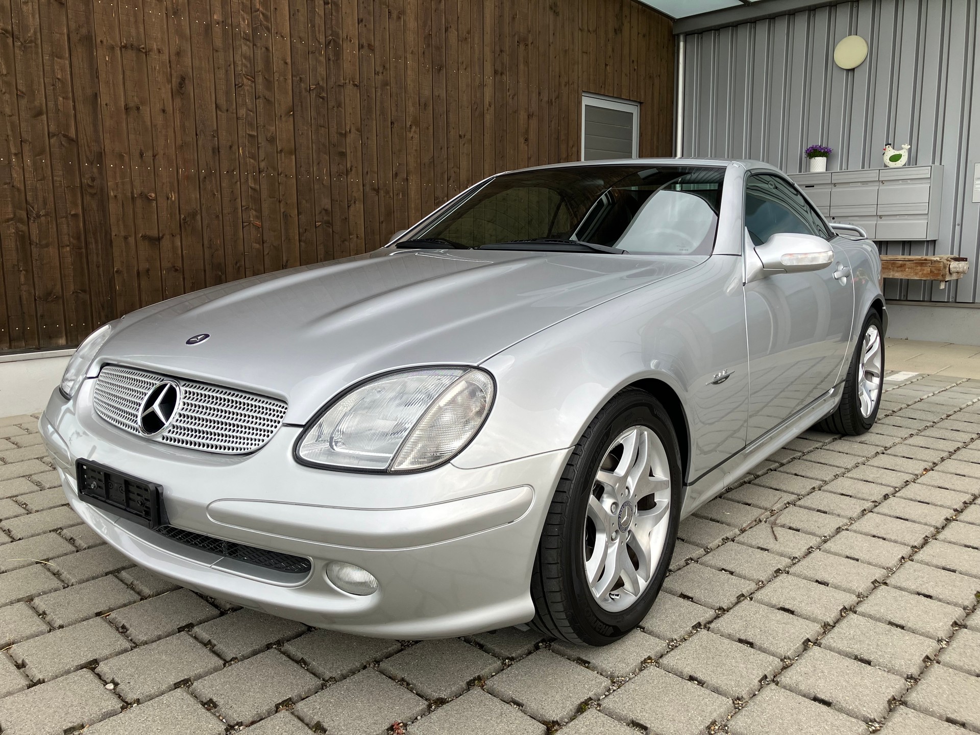 MERCEDES-BENZ SLK 230 Kompressor Final Edition-image-15