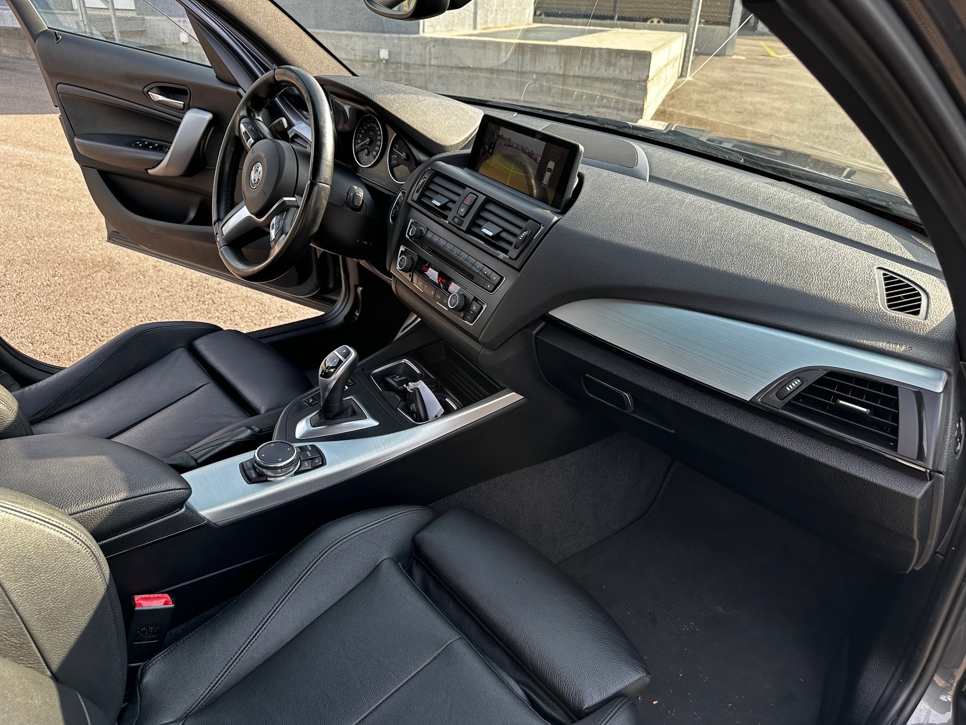 BMW 125i Sport Line Steptronic-image-15