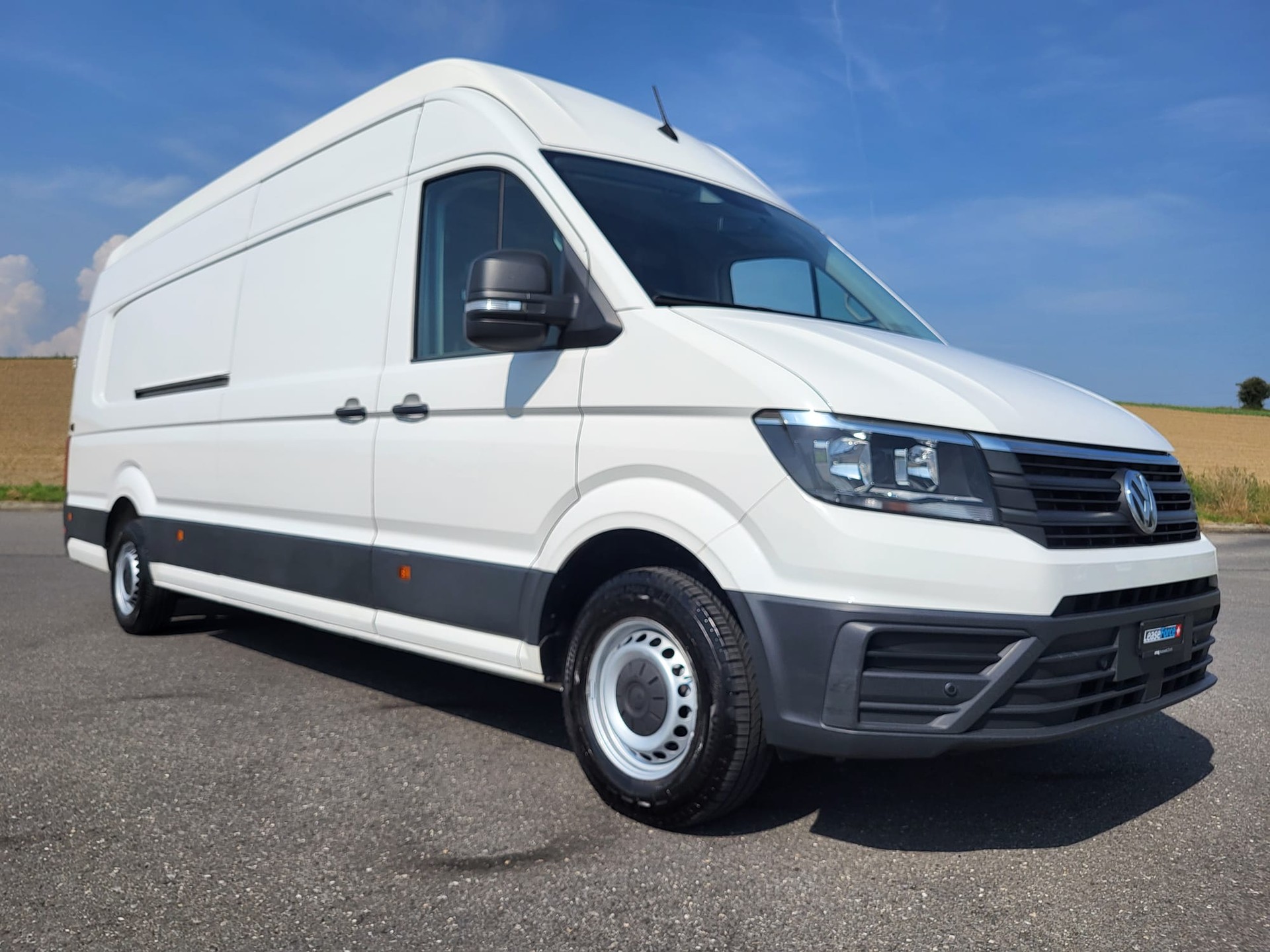 VW Crafter 35L 2.0 TDI L5-image-0