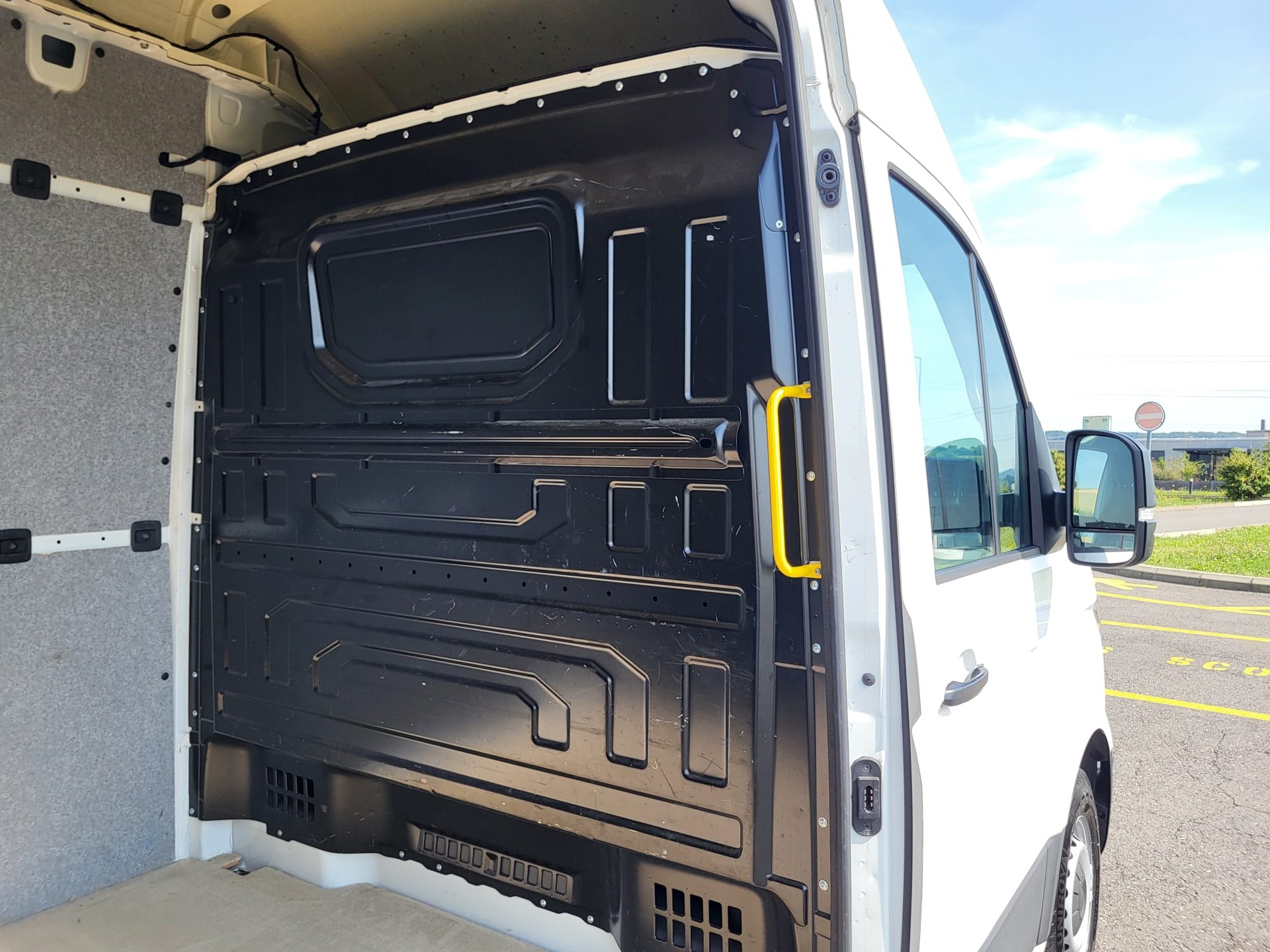VW Crafter 35L 2.0 TDI L5-image-17