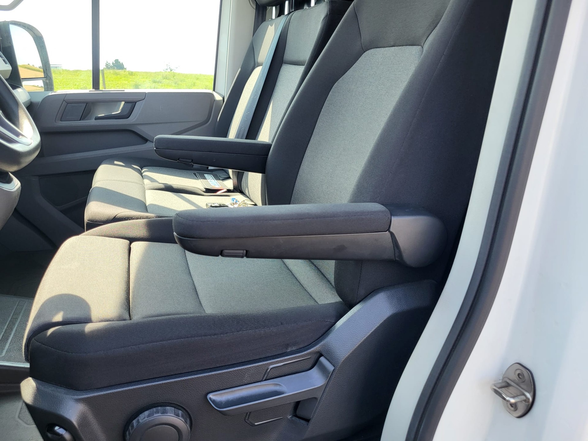 VW Crafter 35L 2.0 TDI L5-image-20