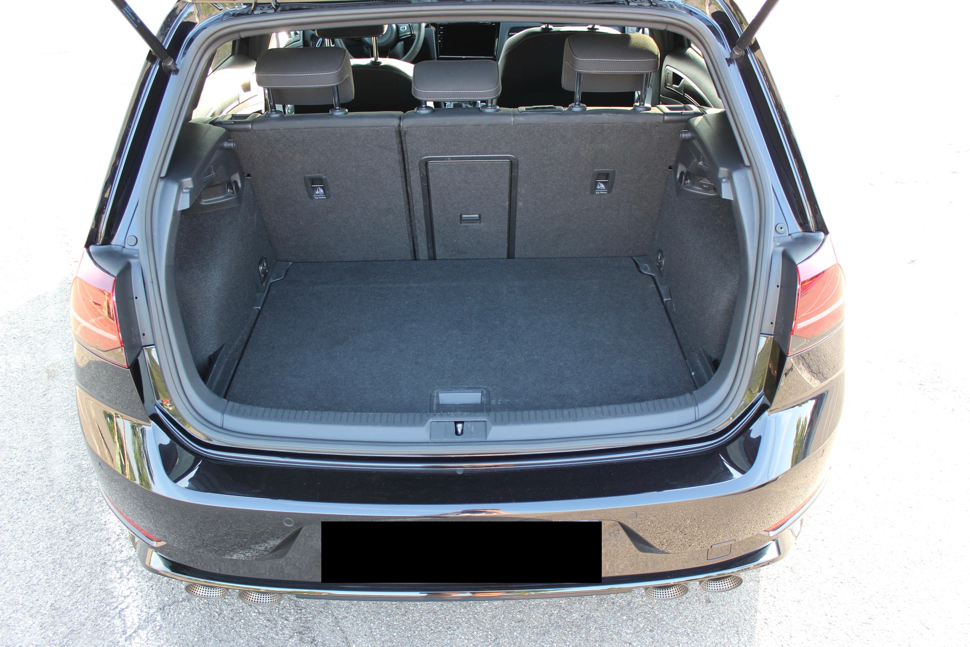VW Golf 2.0 TSI R 4Motion DSG-image-9