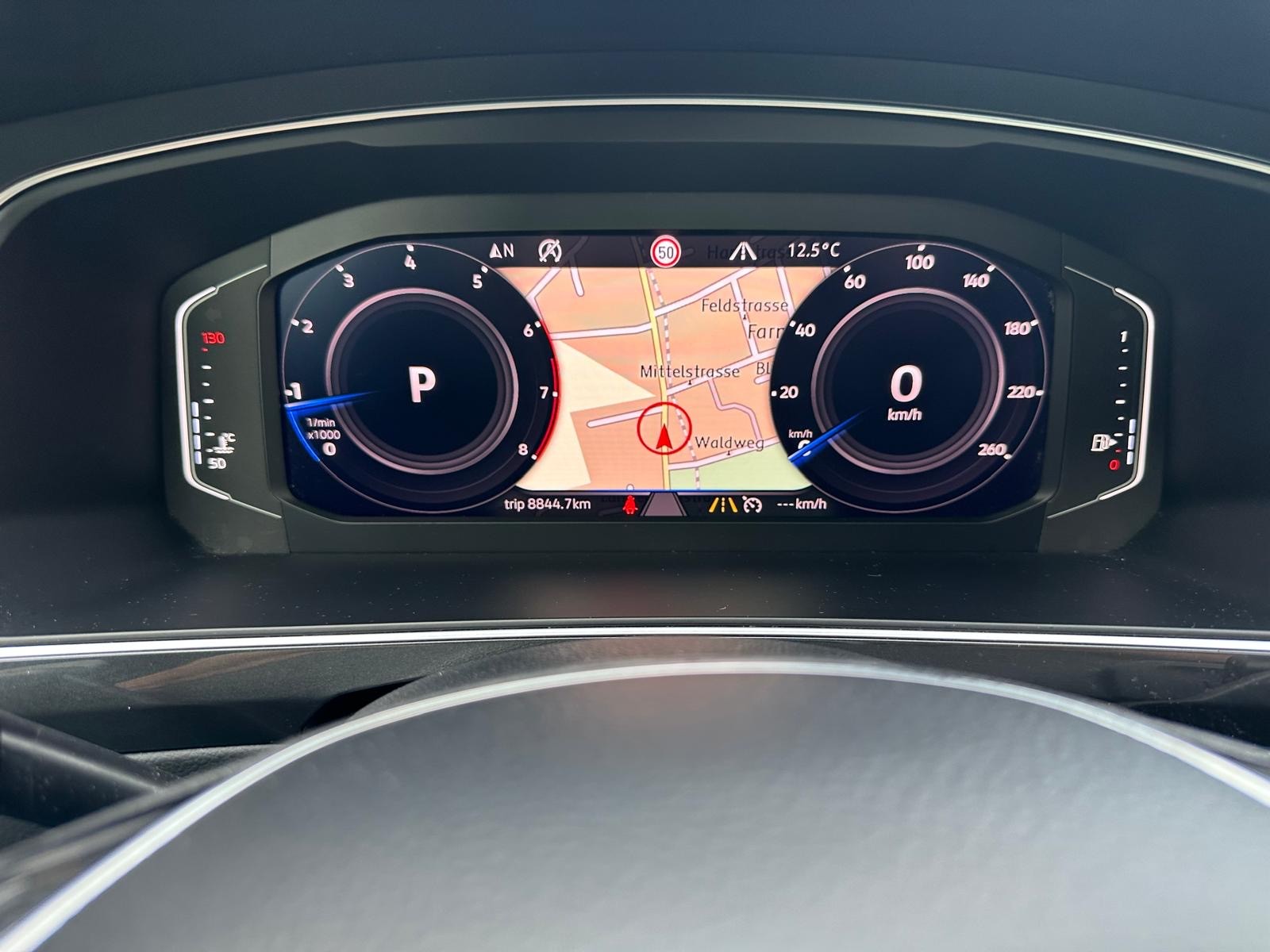 VW Tiguan 2.0TSI Highline 4Motion DSG-image-13