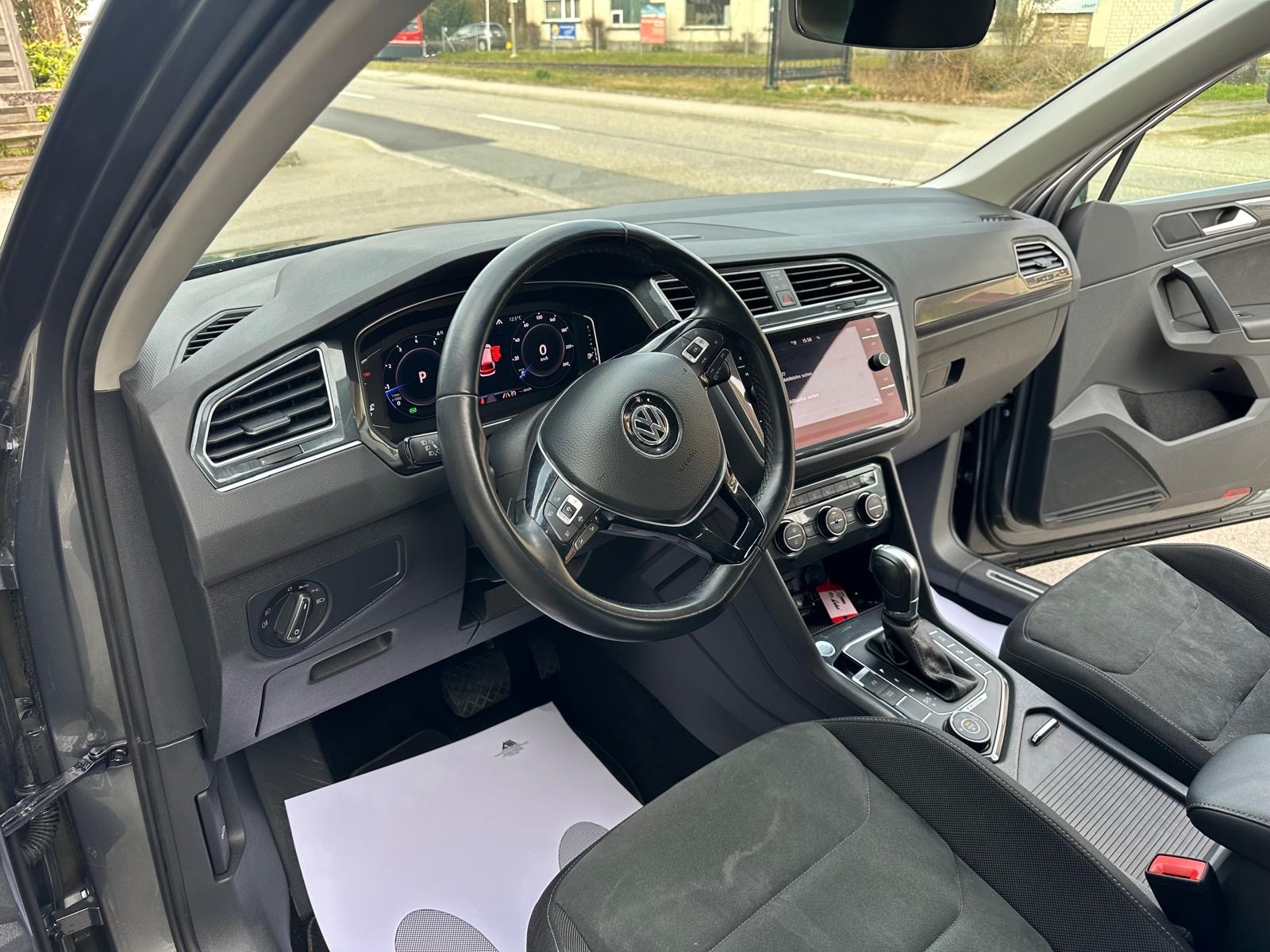 VW Tiguan 2.0TSI Highline 4Motion DSG-image-8