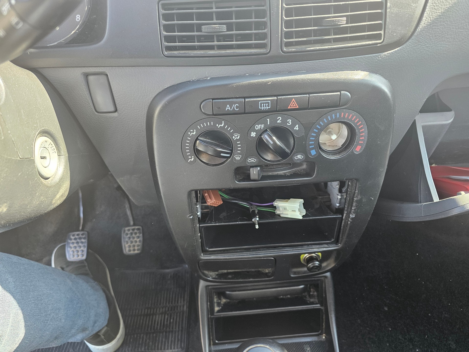 DAIHATSU Cuore 1.0-image-7