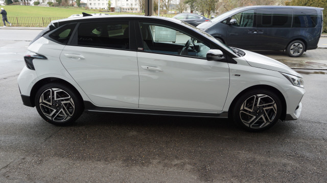 HYUNDAI i20 1.0 T-GDi N-Line DCT-image-2