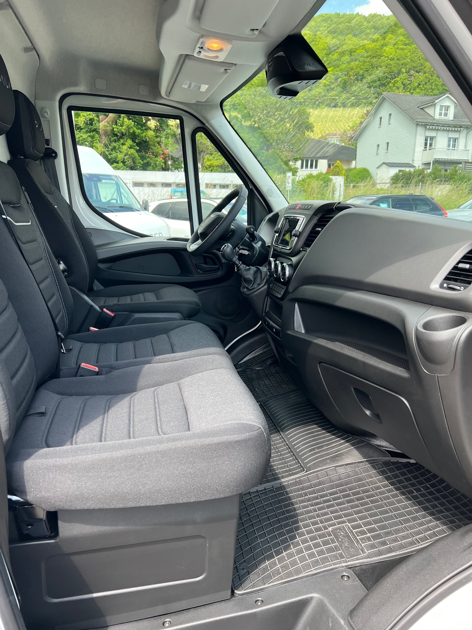 IVECO 35 S 18H V-image-11