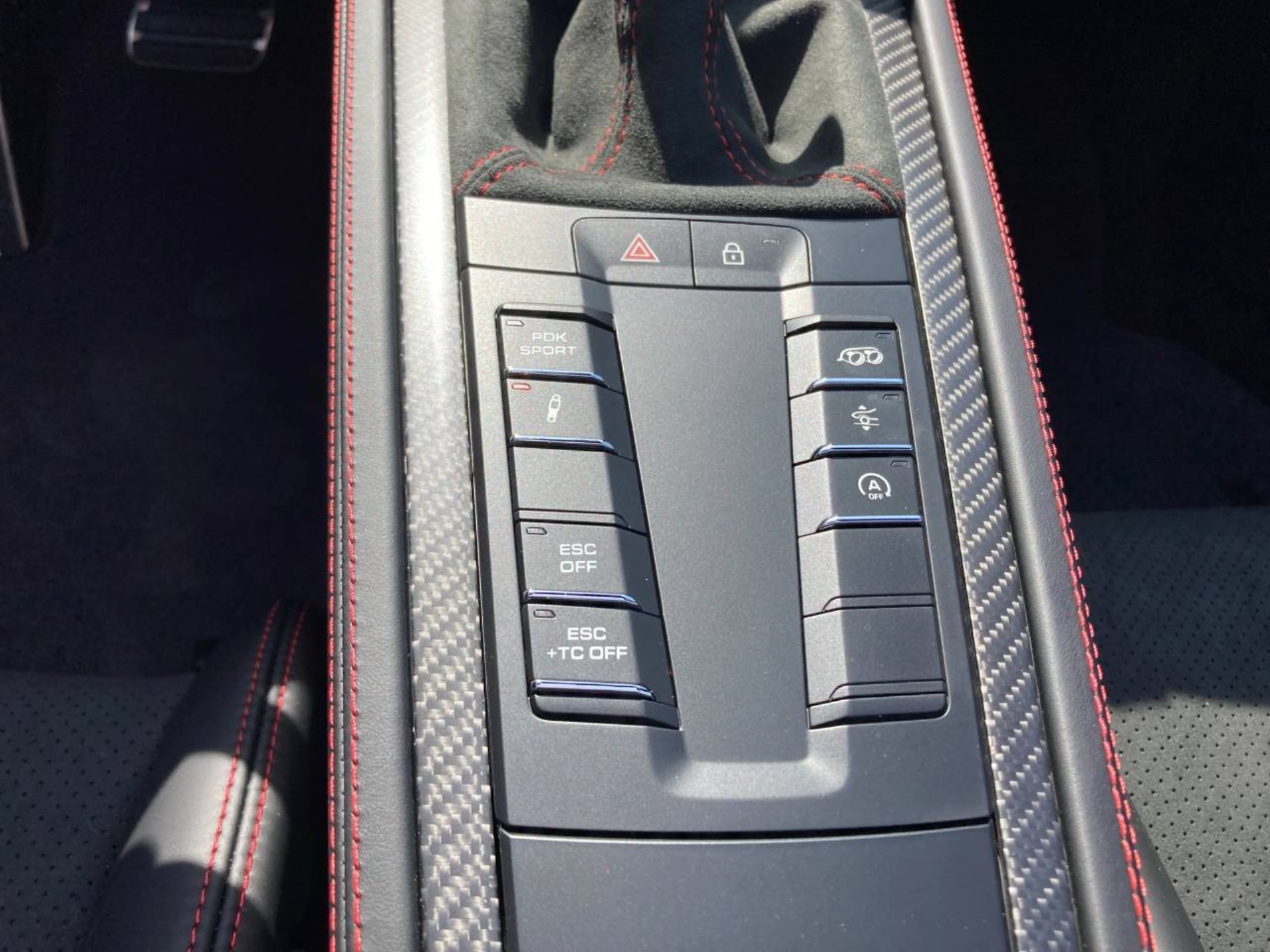 PORSCHE 718 Spyder RS-image-25