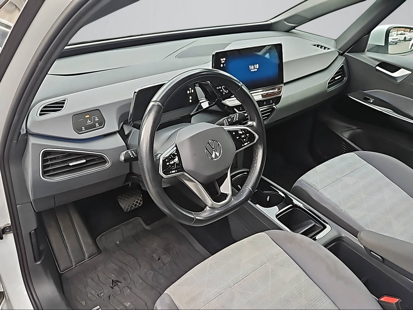 VW ID.3 Pro Performance 58 kWh Life-image-9