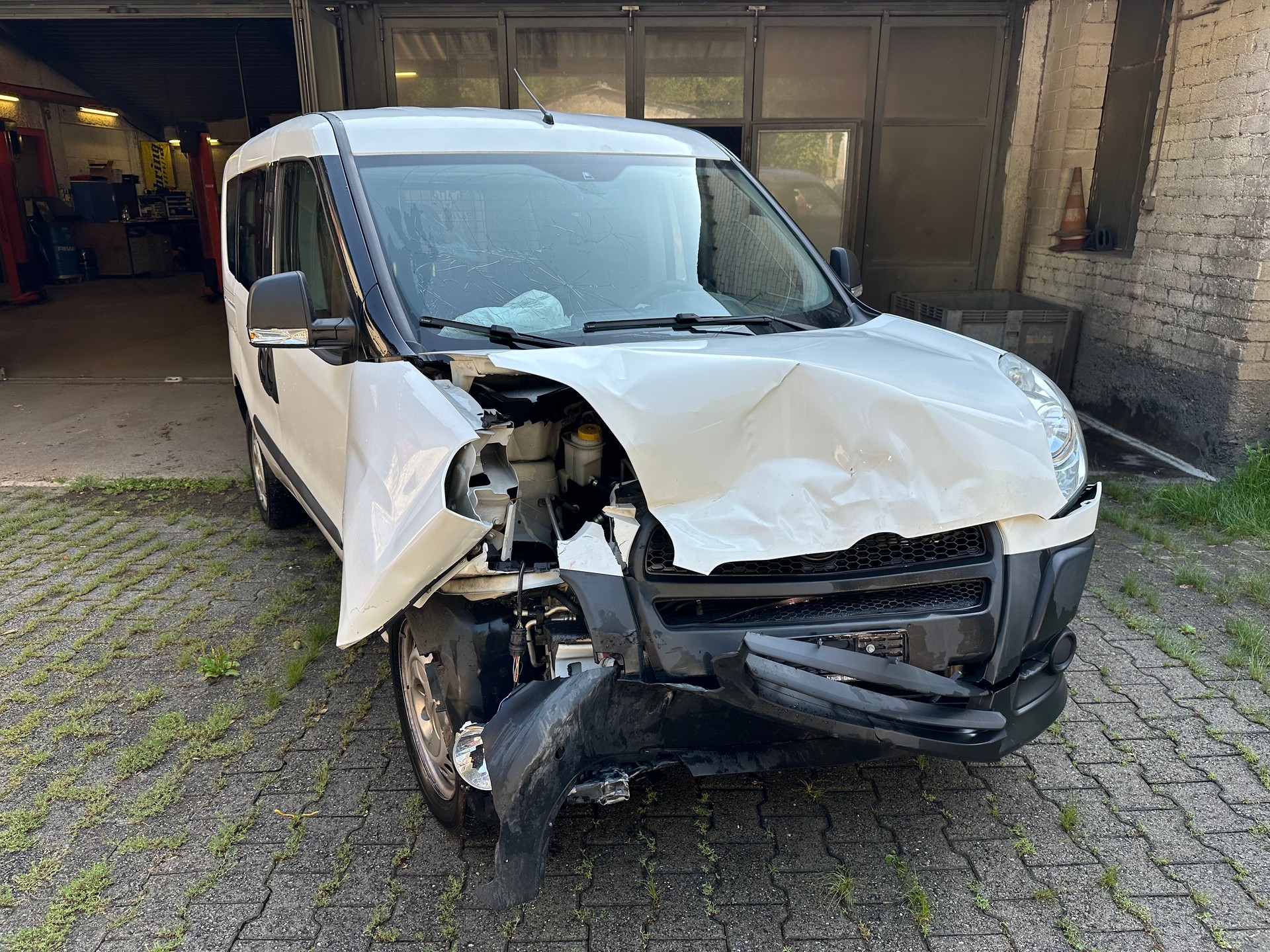 FIAT Doblò 1.4 Active FIXPREIS-image-1