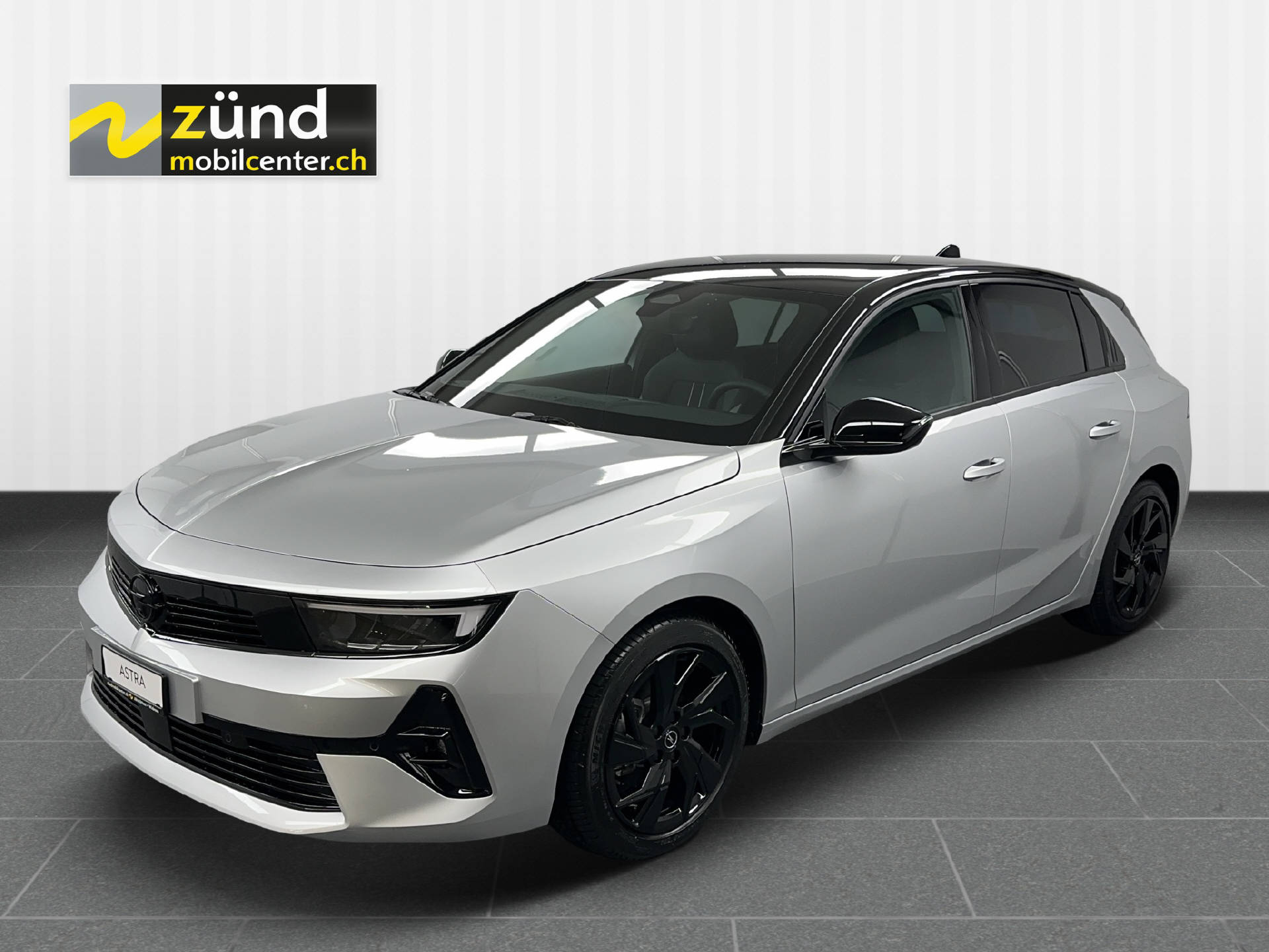 OPEL Astra 1.2 T 130 PS Automat Swiss Plus-image-0