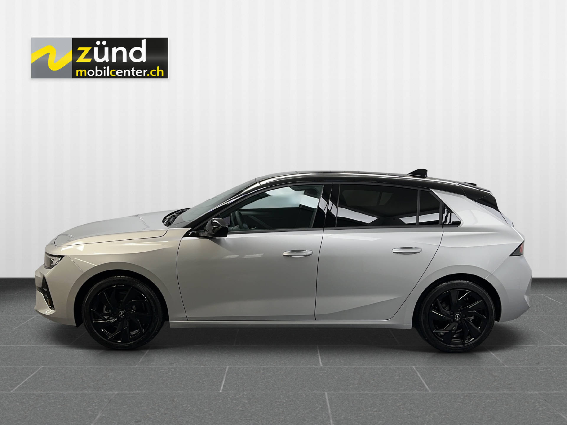 OPEL Astra 1.2 T 130 PS Automat Swiss Plus-image-1