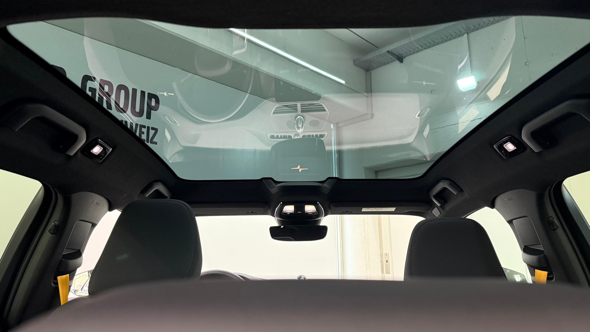 POLESTAR 2 Long Range Dual Motor Perfor-image-9