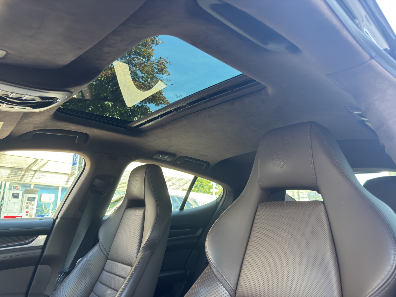 PORSCHE Panamera Turbo 4.8 PDK-image-21