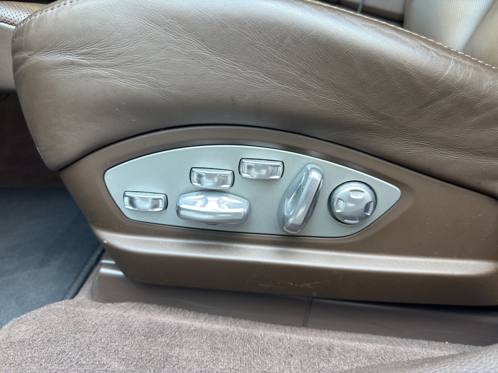PORSCHE Panamera Turbo 4.8 PDK-image-10