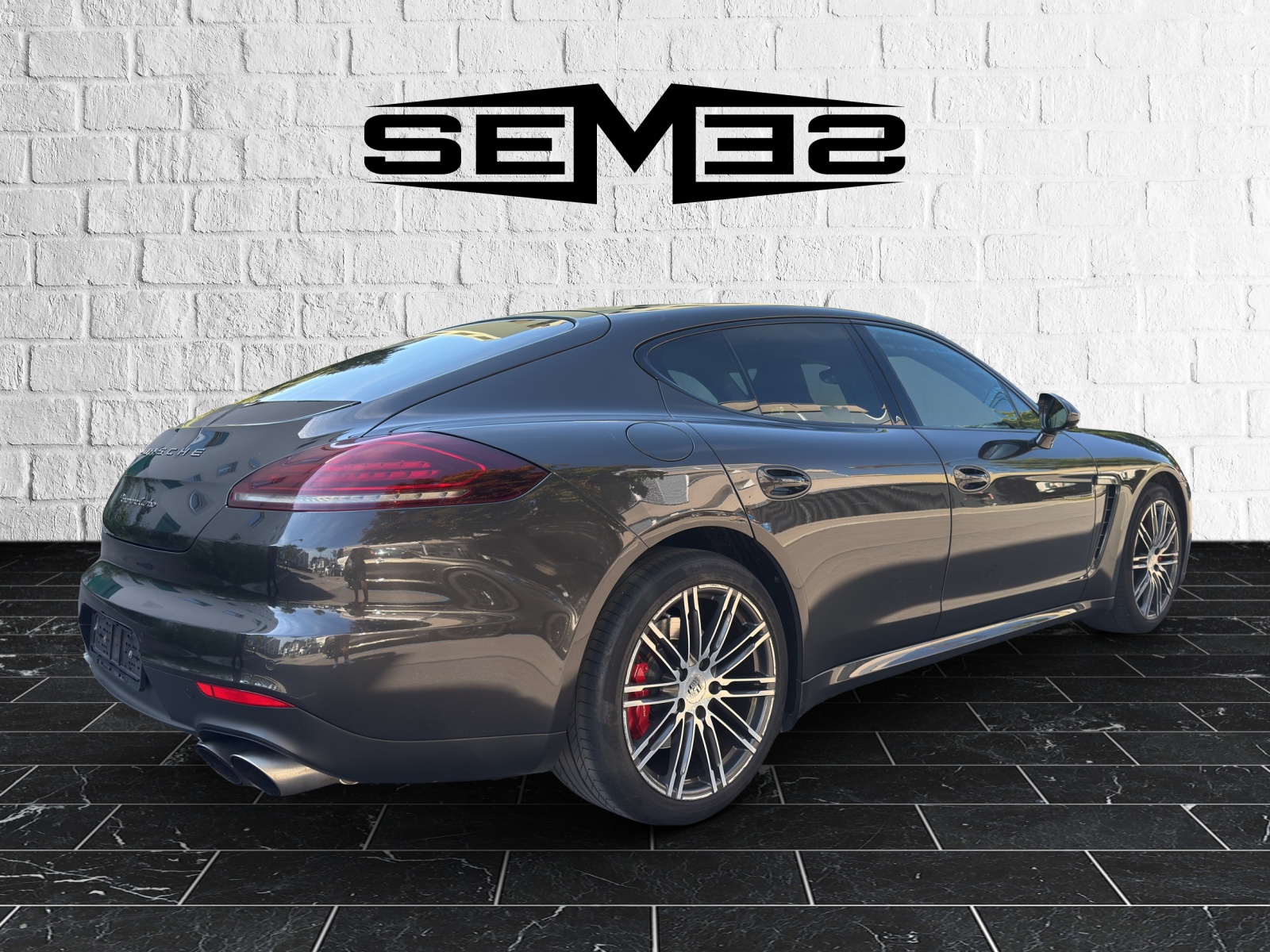 PORSCHE Panamera Turbo 4.8 PDK-image-4