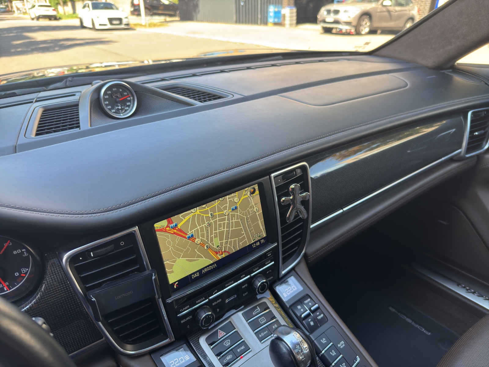 PORSCHE Panamera Turbo 4.8 PDK-image-17