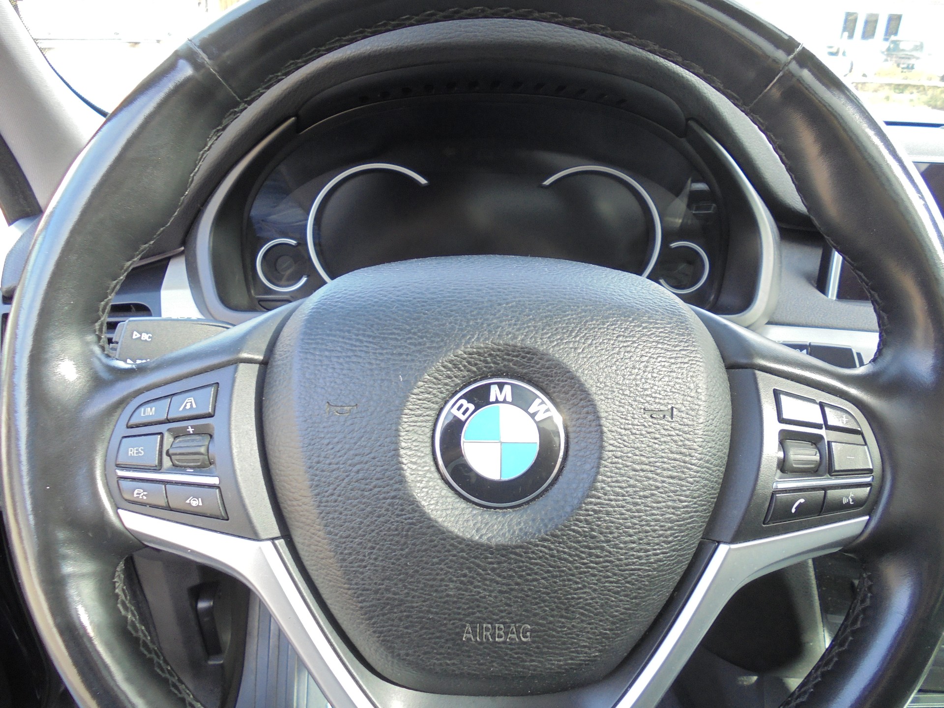 BMW X5 xDrive 30d Steptronic-image-7