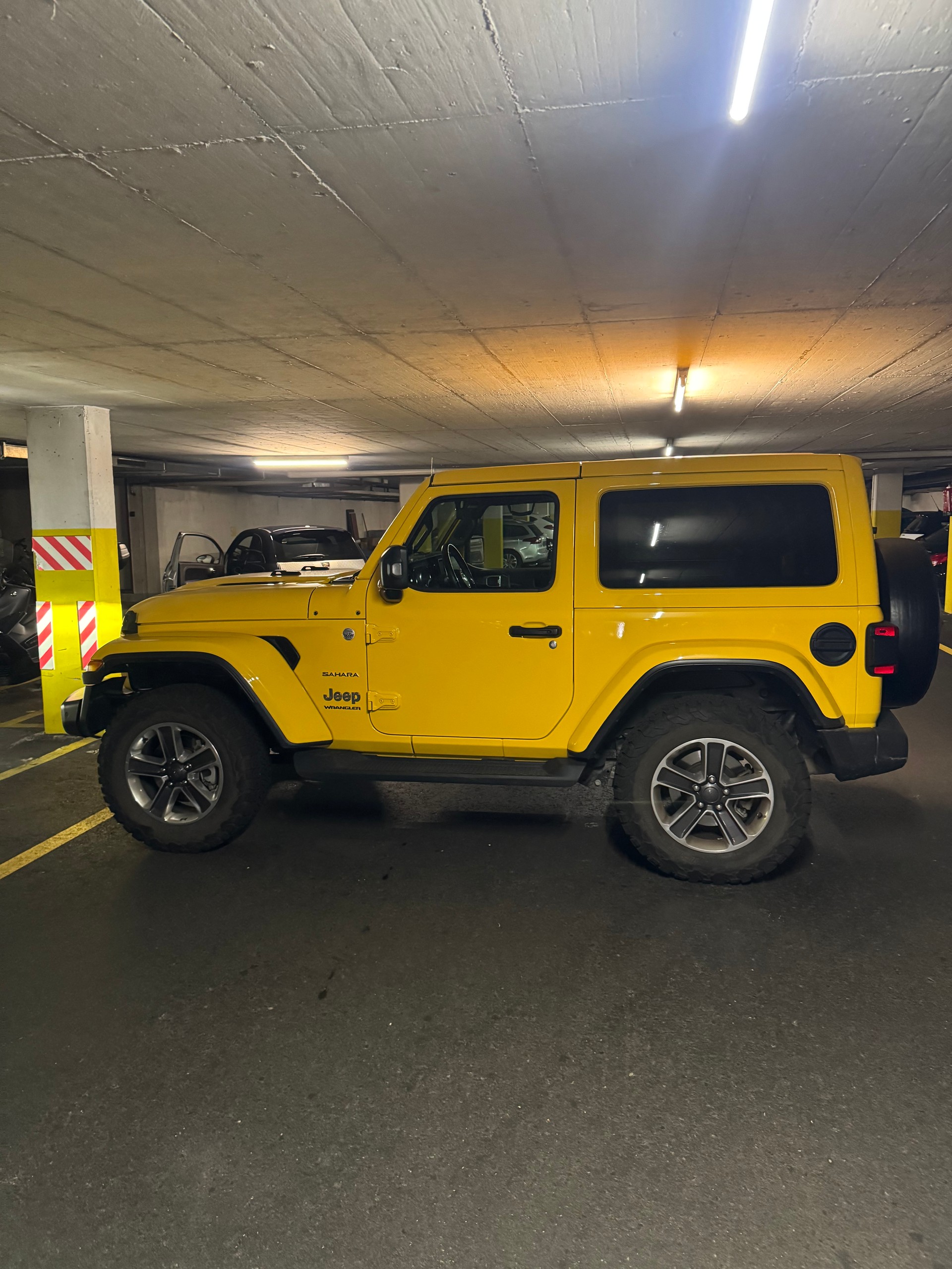JEEP Wrangler 2.2MJ Sahara Automatic-image-5