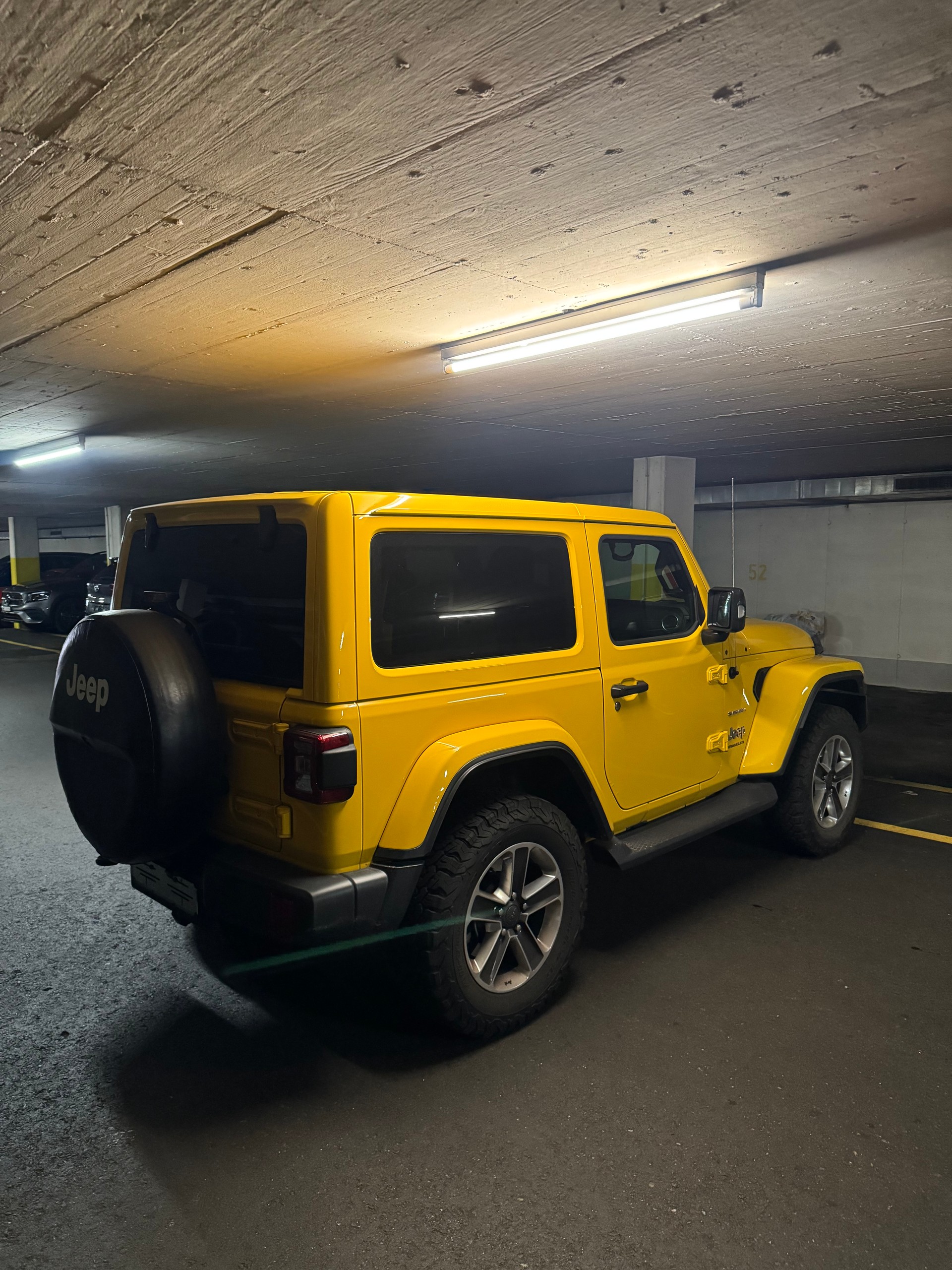 JEEP Wrangler 2.2MJ Sahara Automatic-image-3