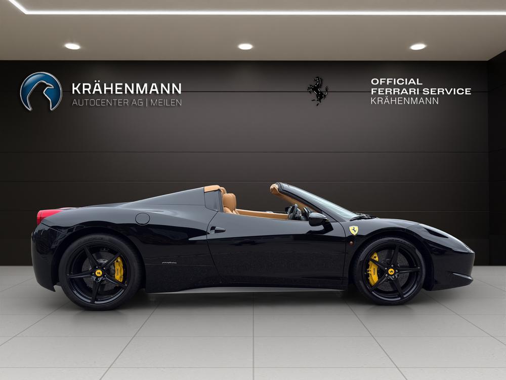 FERRARI 458 SPIDER-image-5