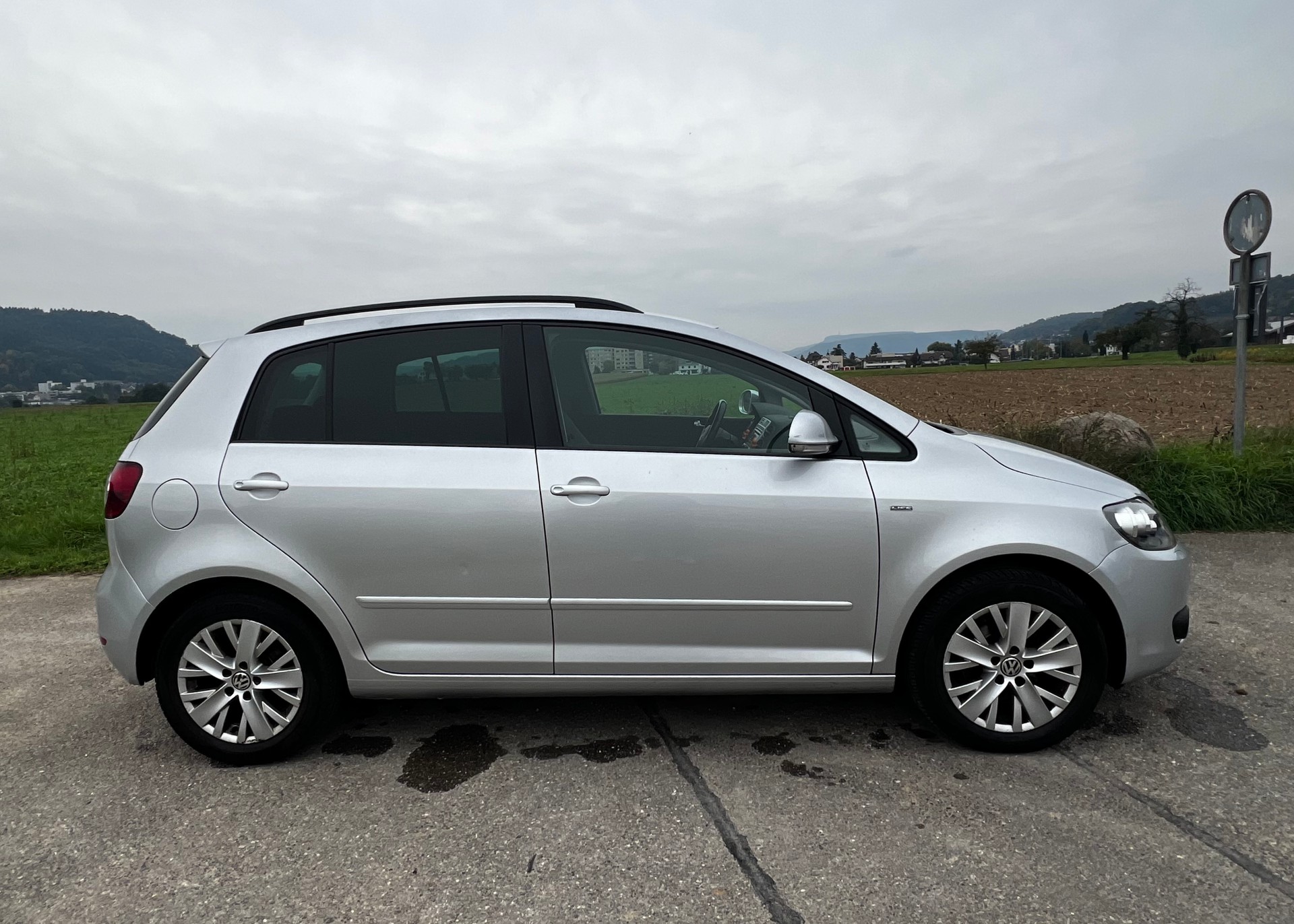 VW Golf 1.2 TSI Trendline-image-5