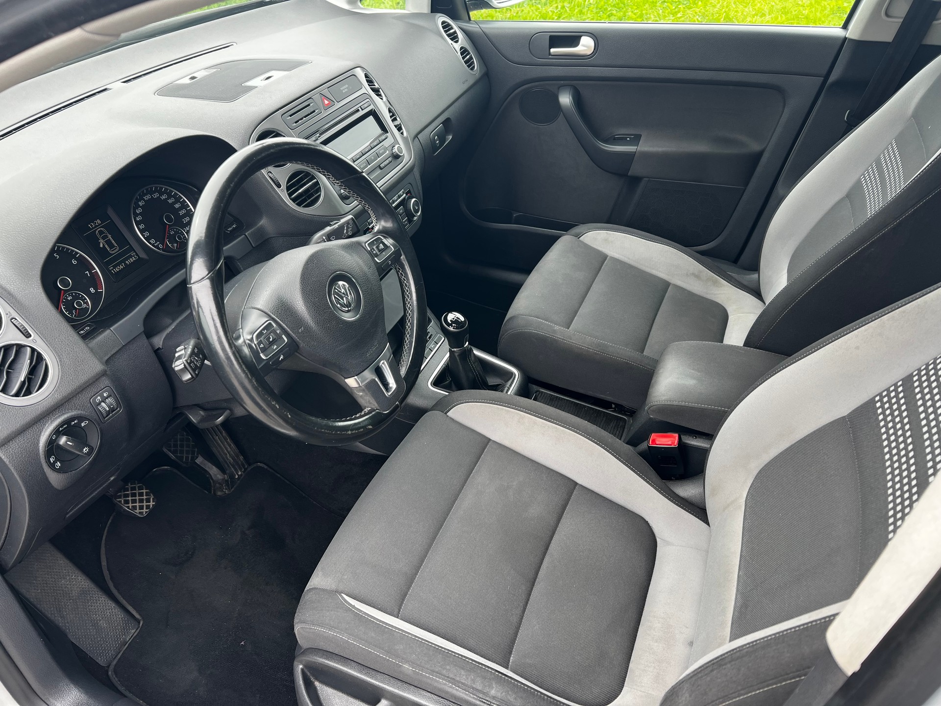 VW Golf 1.2 TSI Trendline-image-8