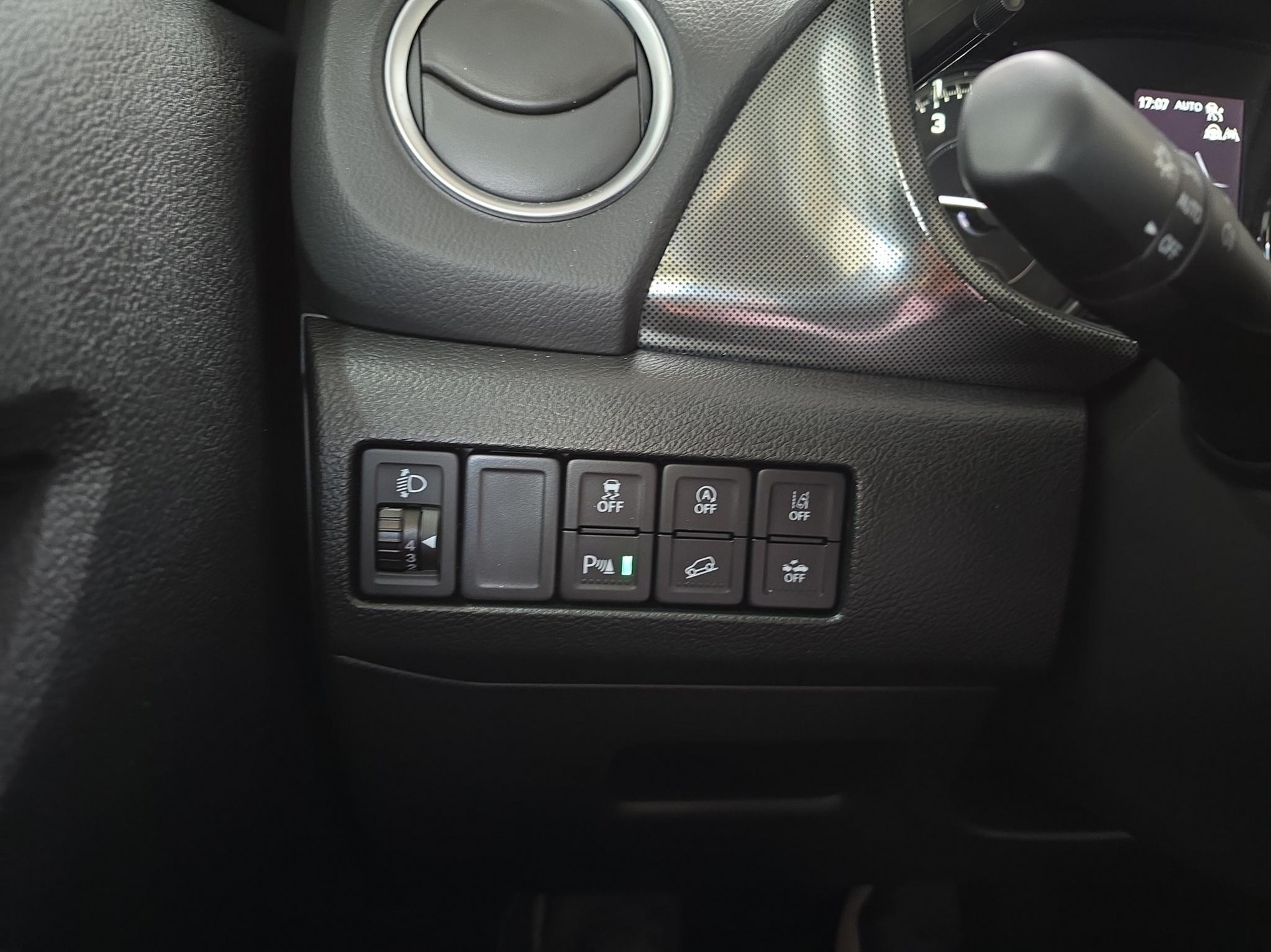 SUZUKI Vitara 1.4 T Compact Top Hybrid 4x4-image-13