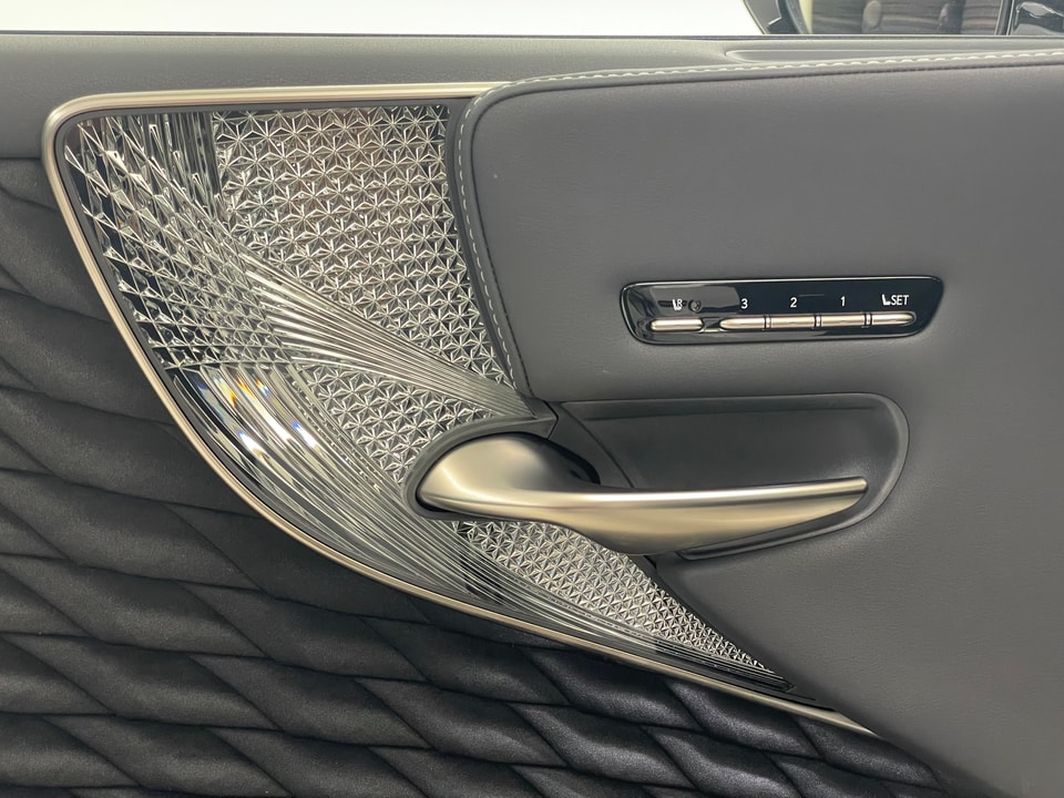 LS 500h Excellence AWD Voll-Hybrid